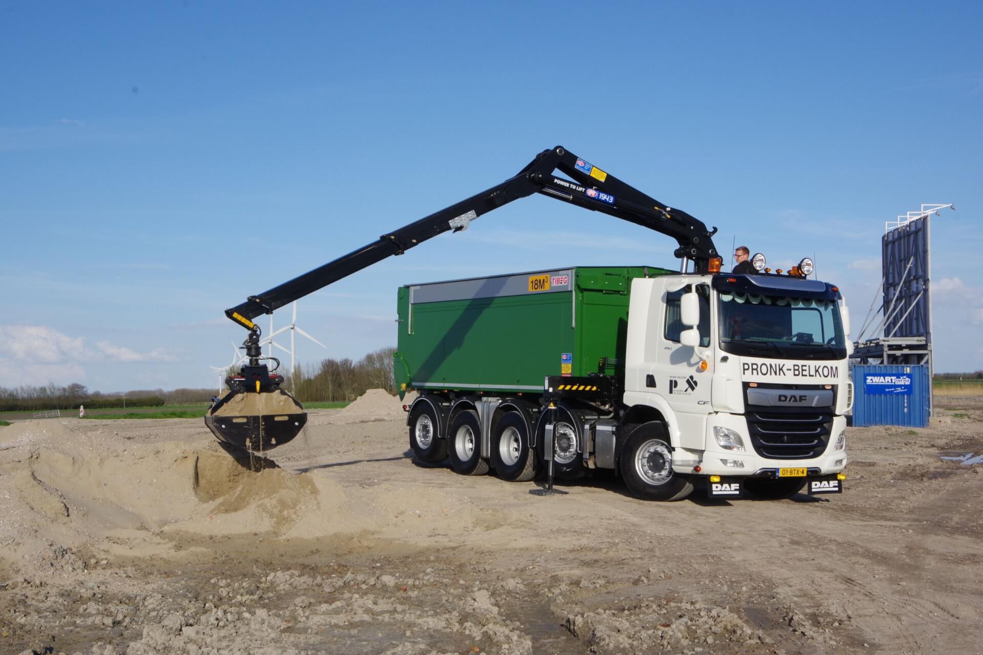 2 DAF_10x4_Quadro_HMF 1943 Pronk kranen 4