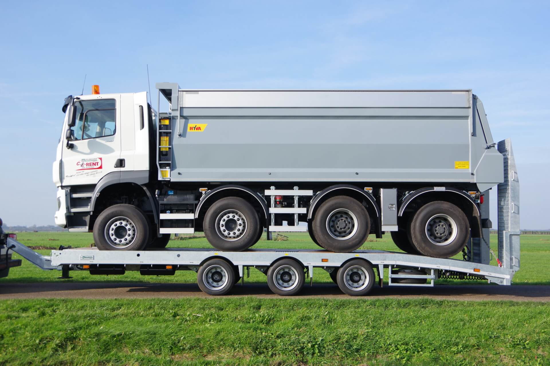 25 T tridem 8,50 m met DAF lz