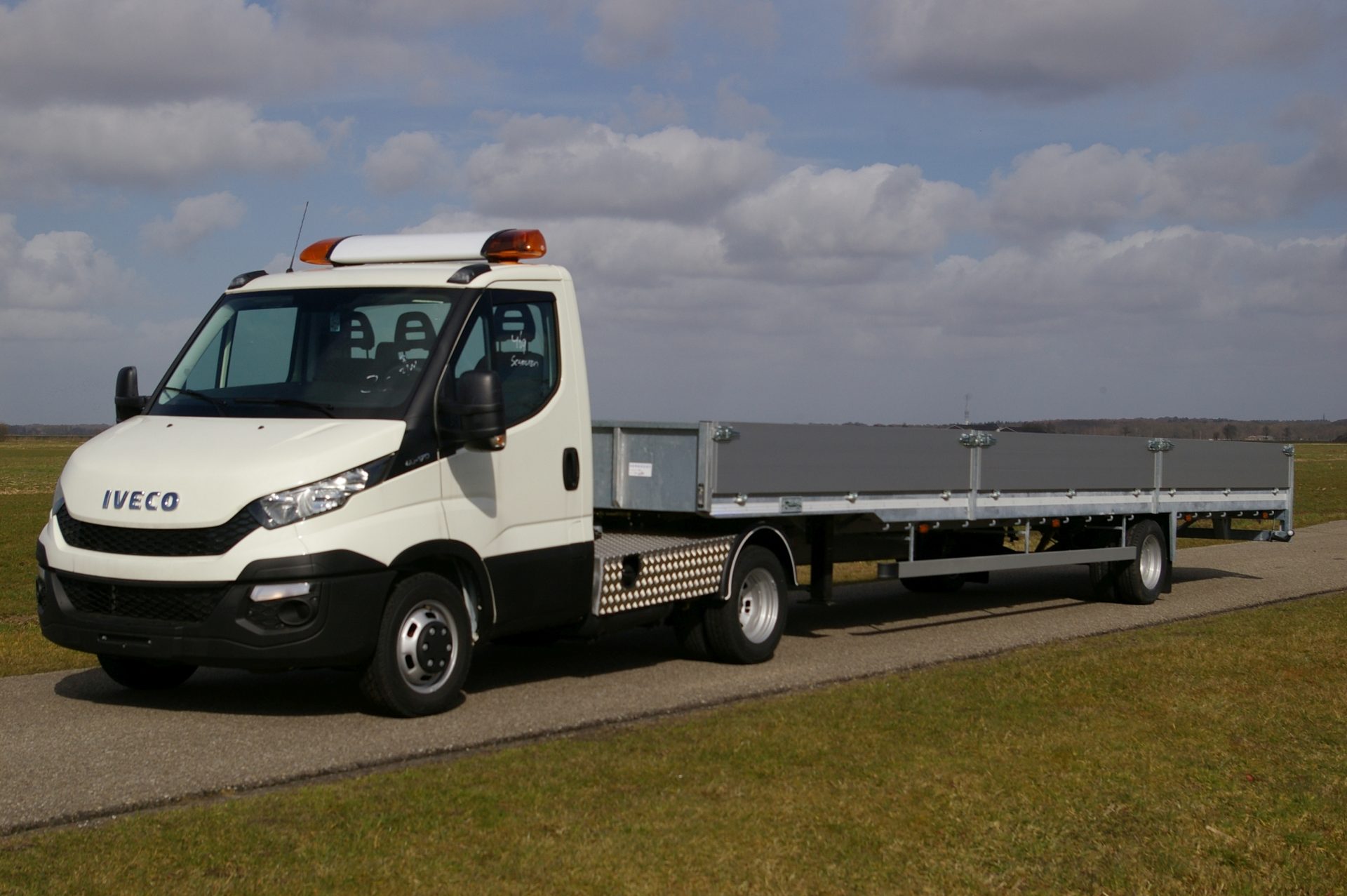 35C17 met 10mtr oplegger vl