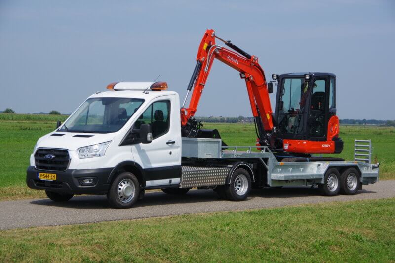 4 Transit 350 L1 met 3,6m Dieplader en Kubota KX 42-3 lv 4