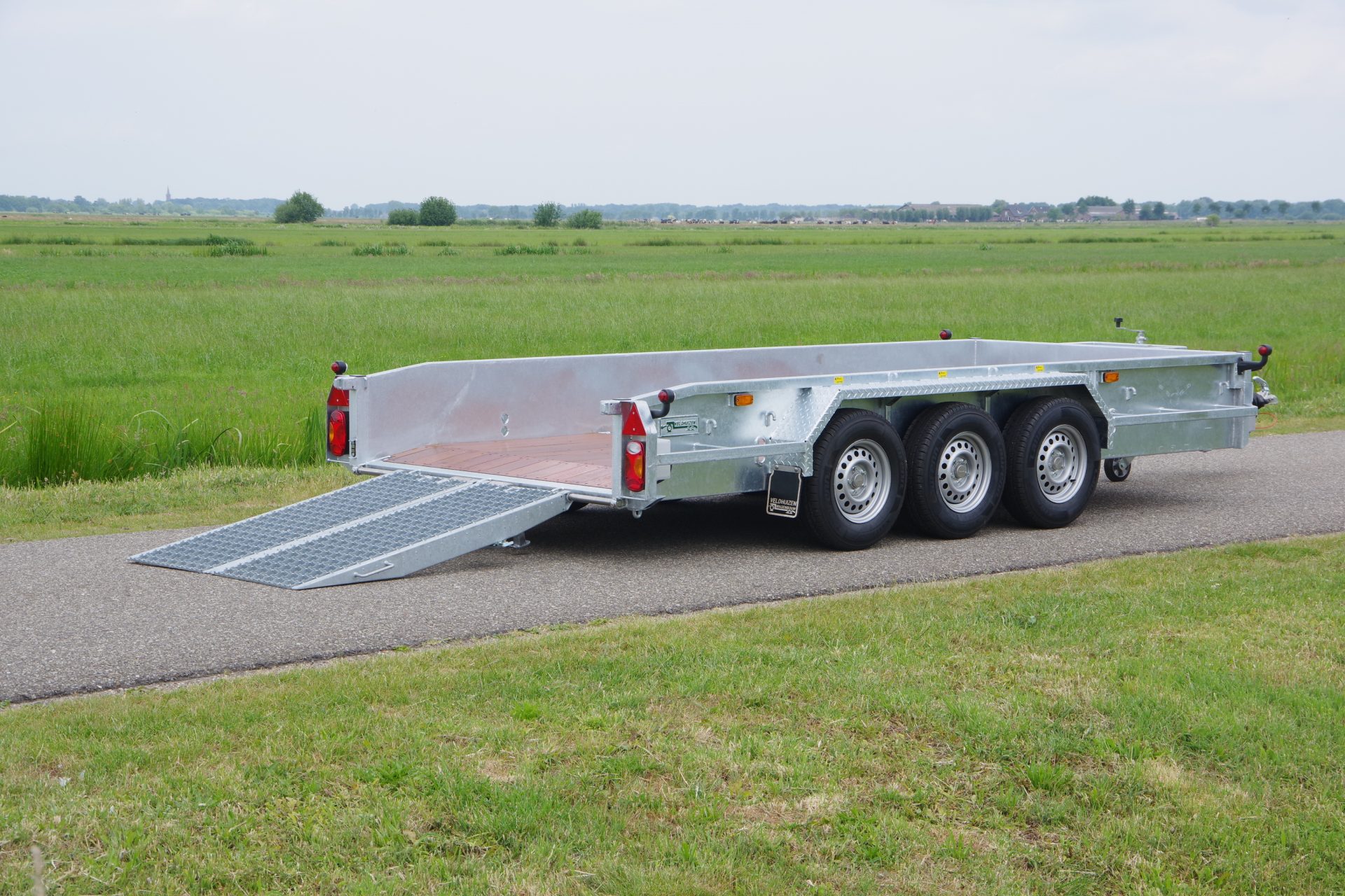 4,5m Tridem met Domex rooster goten smal ra 1