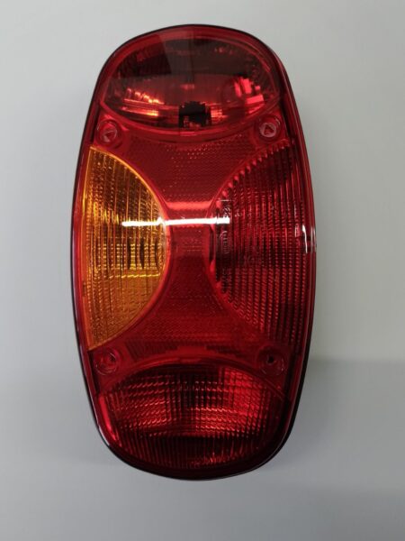 achterlicht Cargoluna links