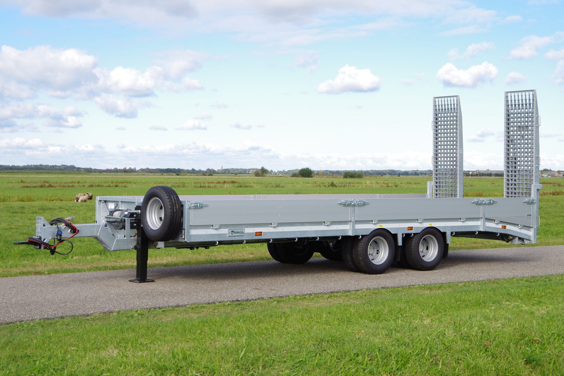 6 T tandem semi 7m lv 2