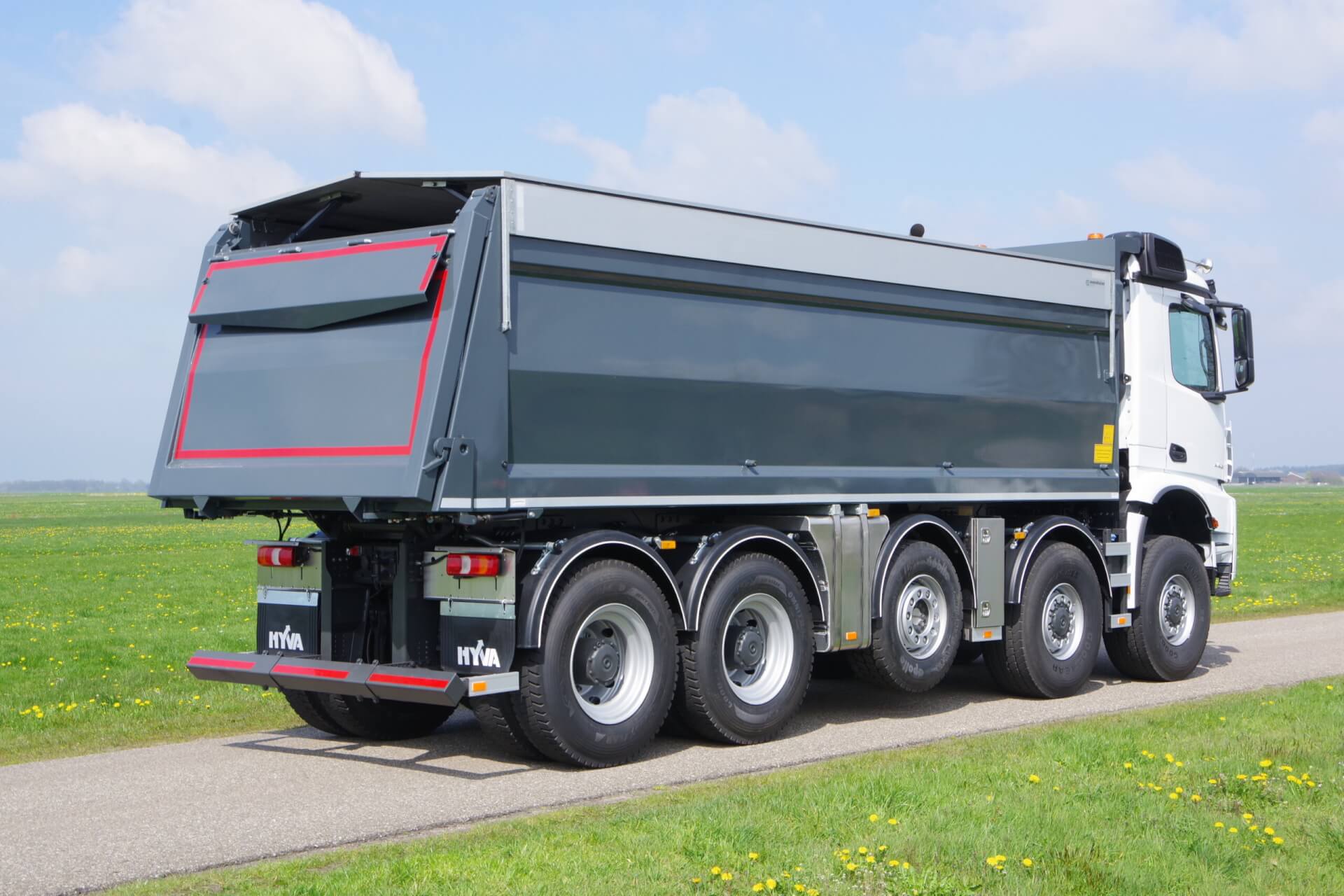 Arocs_10x8_ HYVA_voorraad 2023 ra