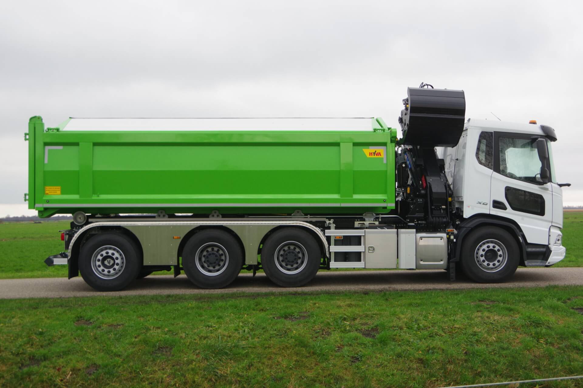 DAF CF FAW Wide Spread naloop Groenfra rz