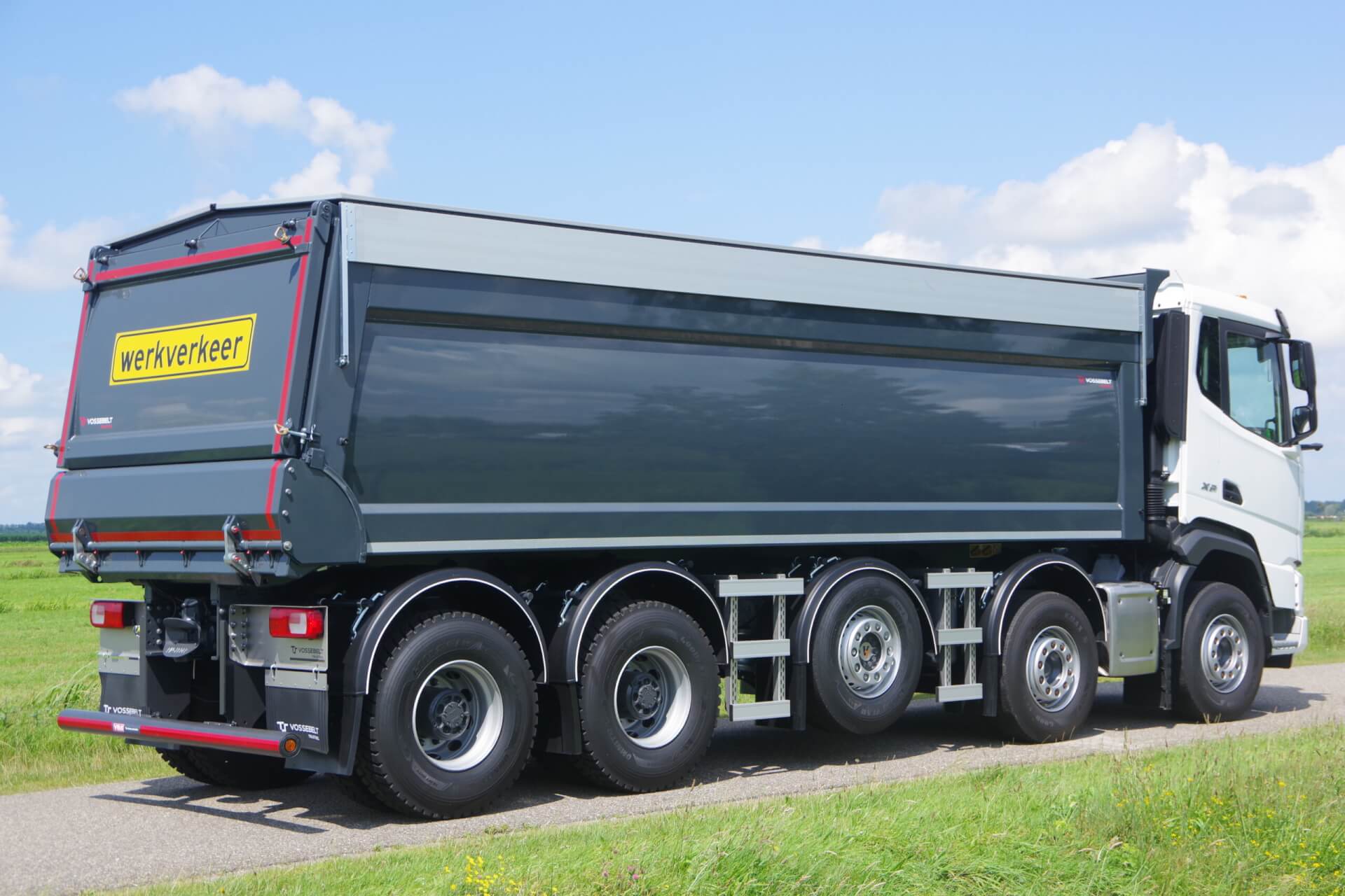 DAF XF 10x4 Midlift voorraad Naafreductie ra