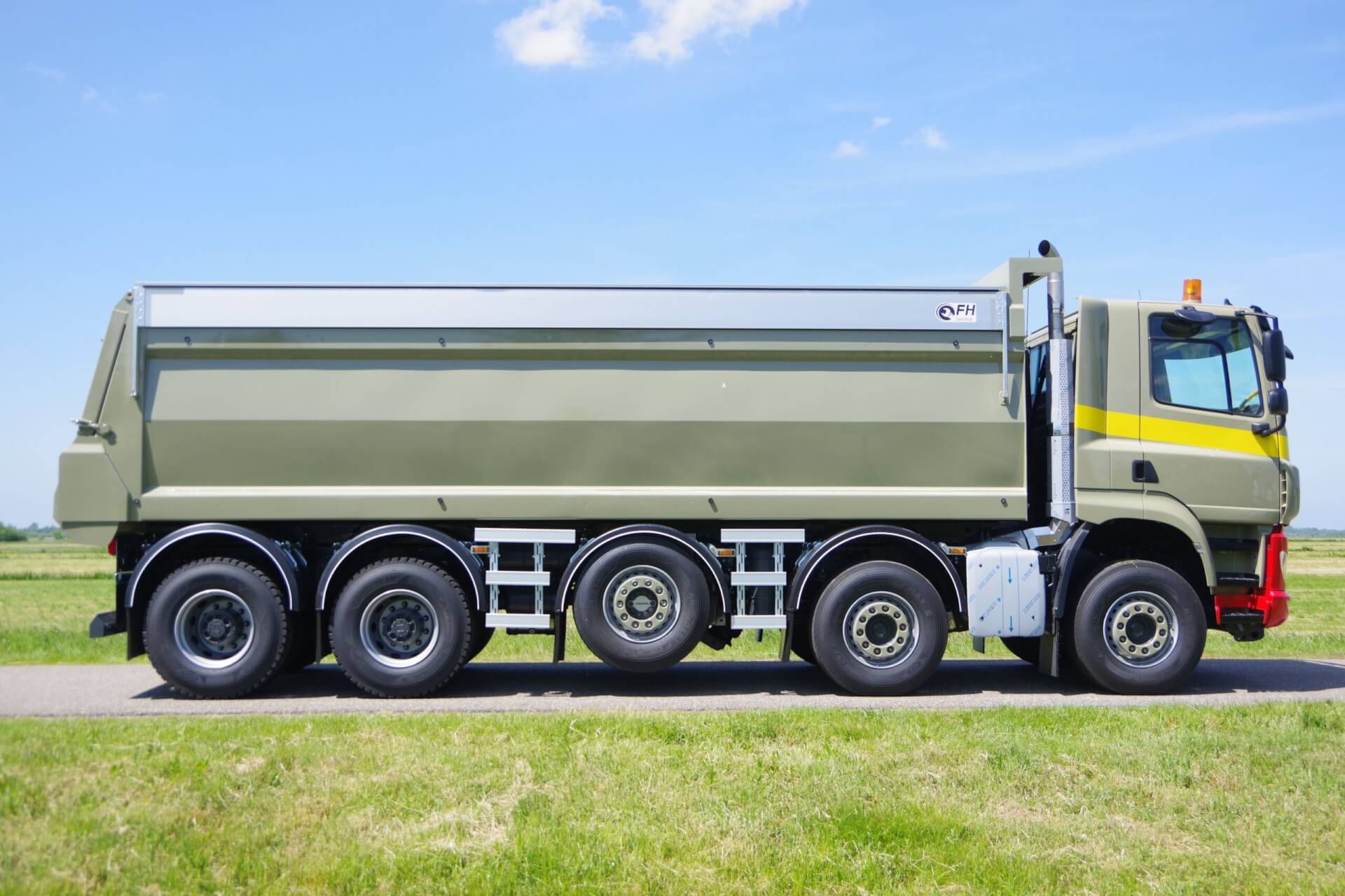 DAF_10x4_v Halem_VELDHUIZEN_HYVA rz gw