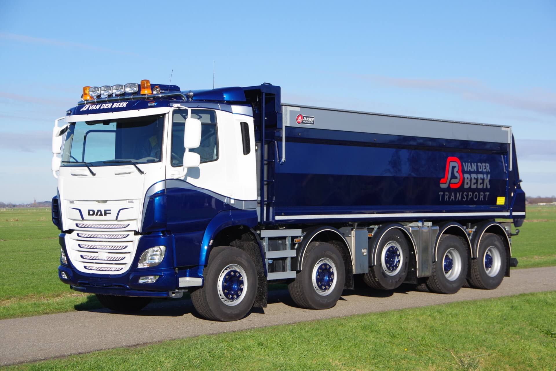DAF_10x4_vd Beek_VELDHUIZEN_HYVA lv 2