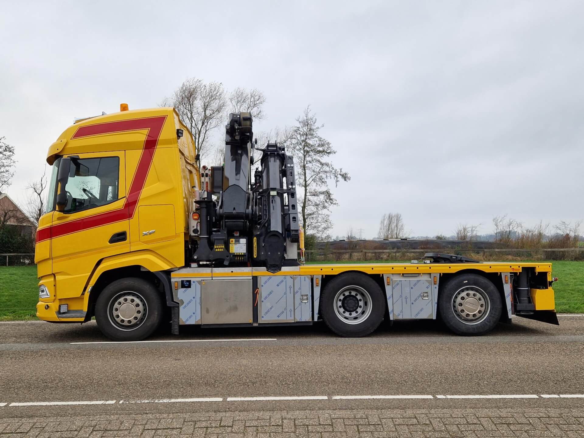 DAF_6x2_Wide-Spread Rijksen_Rhenen Palfinger_PK58.002 lz