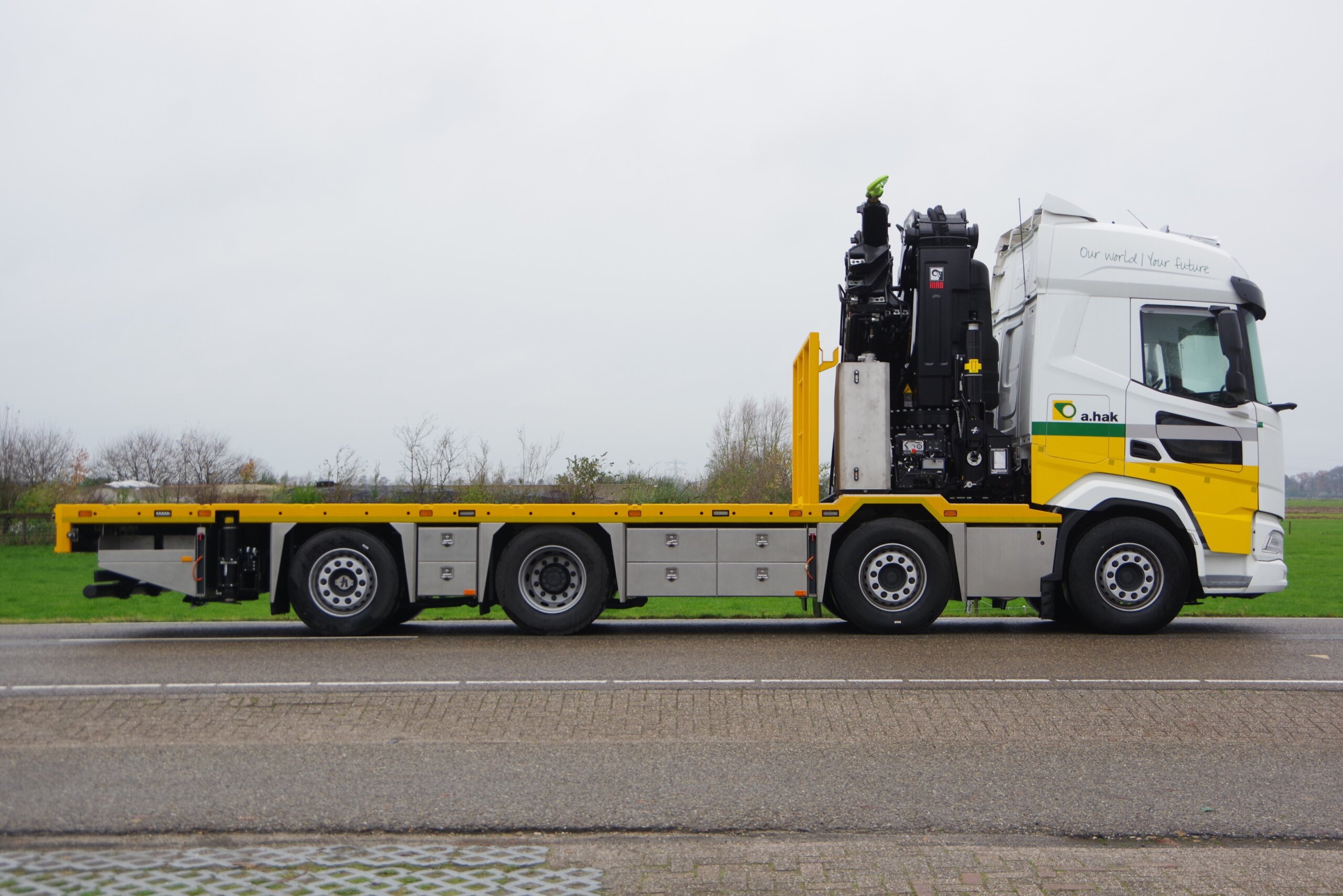 DAF_8x2-Wide-Spread_HIPRO-81058_A.HAK rz