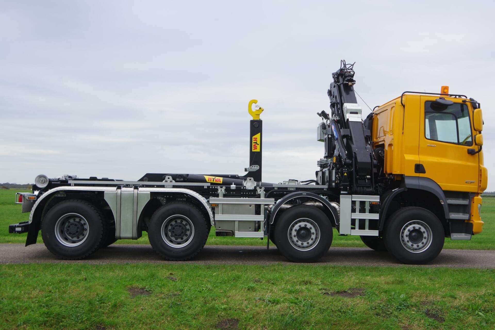 DAF_8x4_Wide-Spread_Veldhuizen_Milder rz