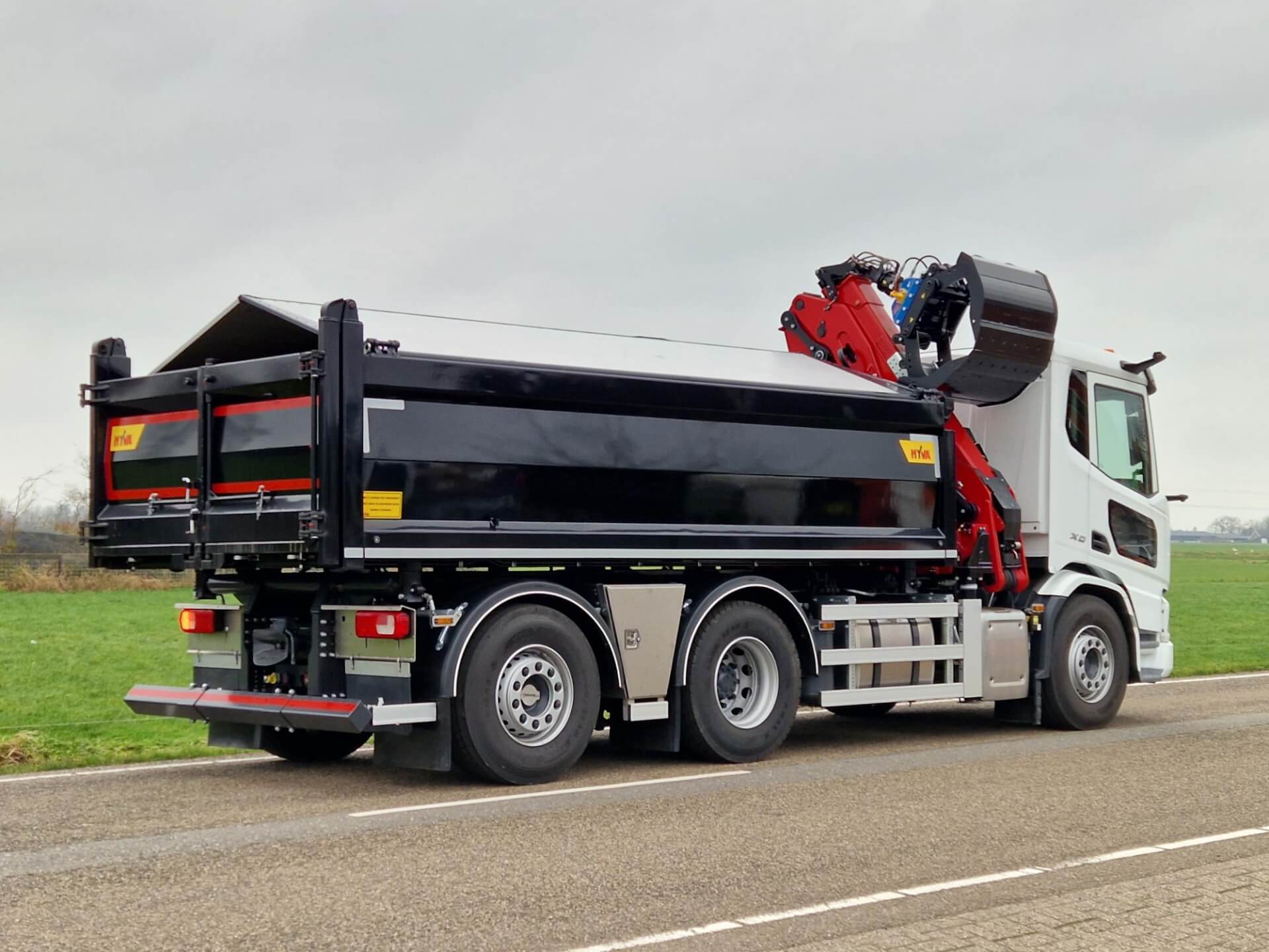 DAF_XD-450_6x2_WSG ELTING Kipper en HMF ra 1