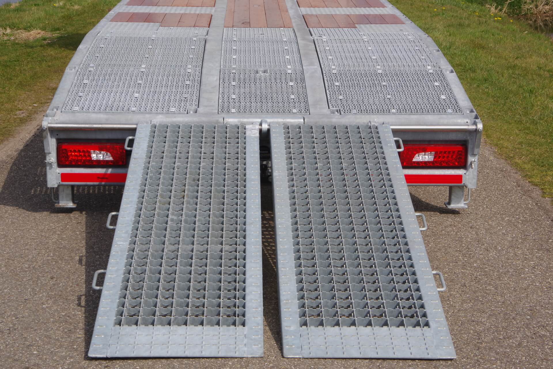 ''Domex'' oprijgoten smal