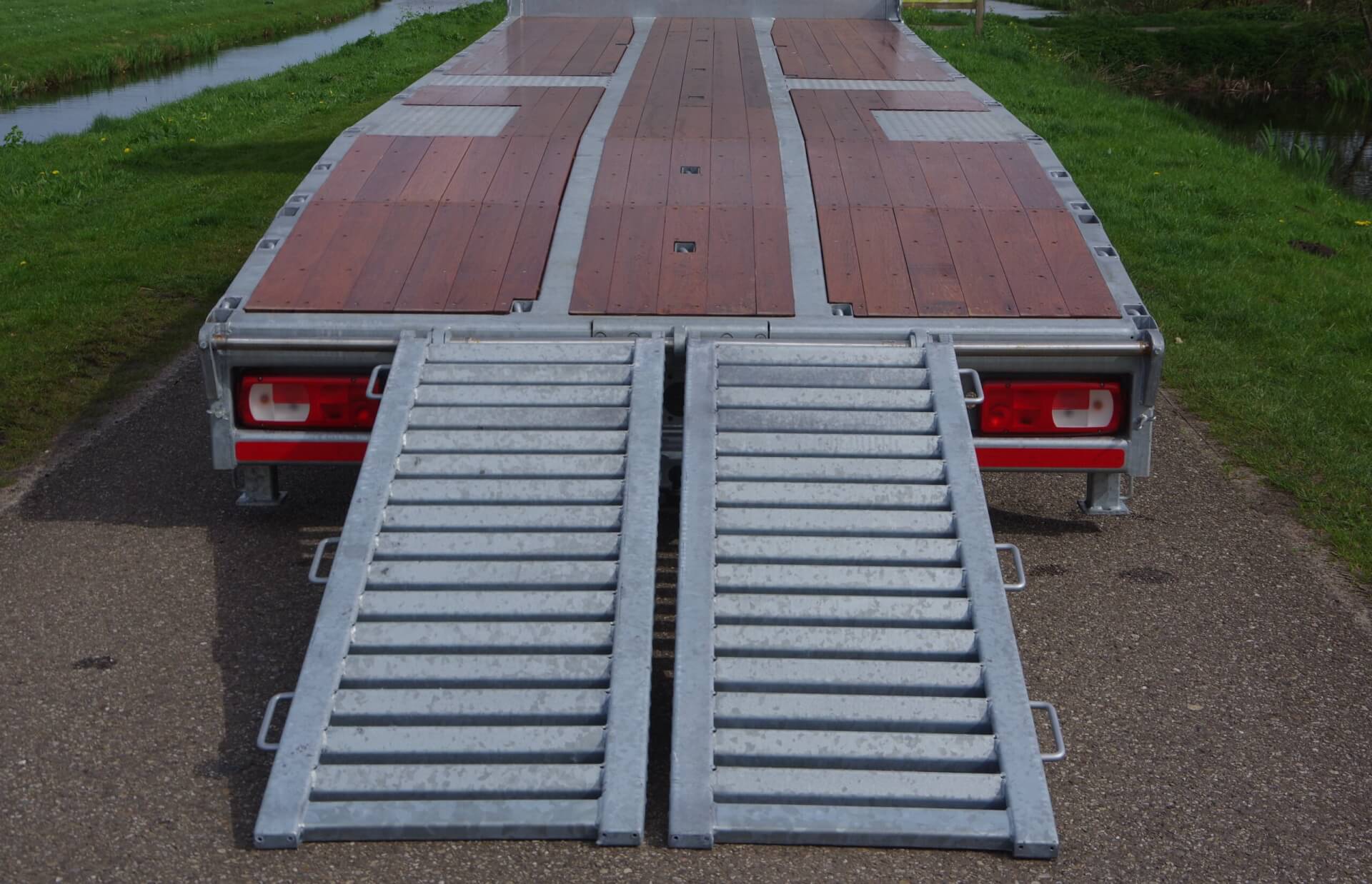 ''Domex'' rijgoten 2,10m open smal aa