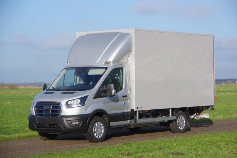 FORD e-Transit Ultra-light 20M3 lv 2