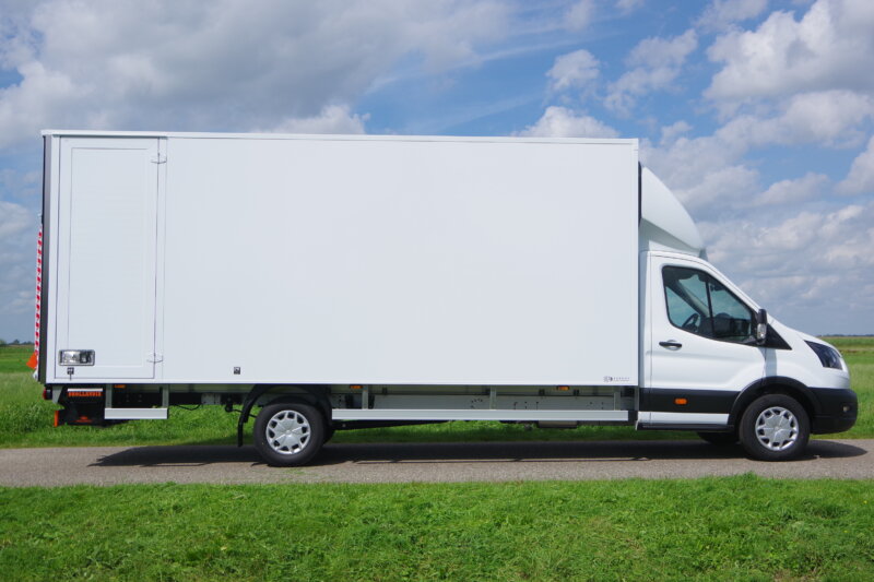 Ford Transit RWD 28M3 X-Treme-Light verhuiswagen rz
