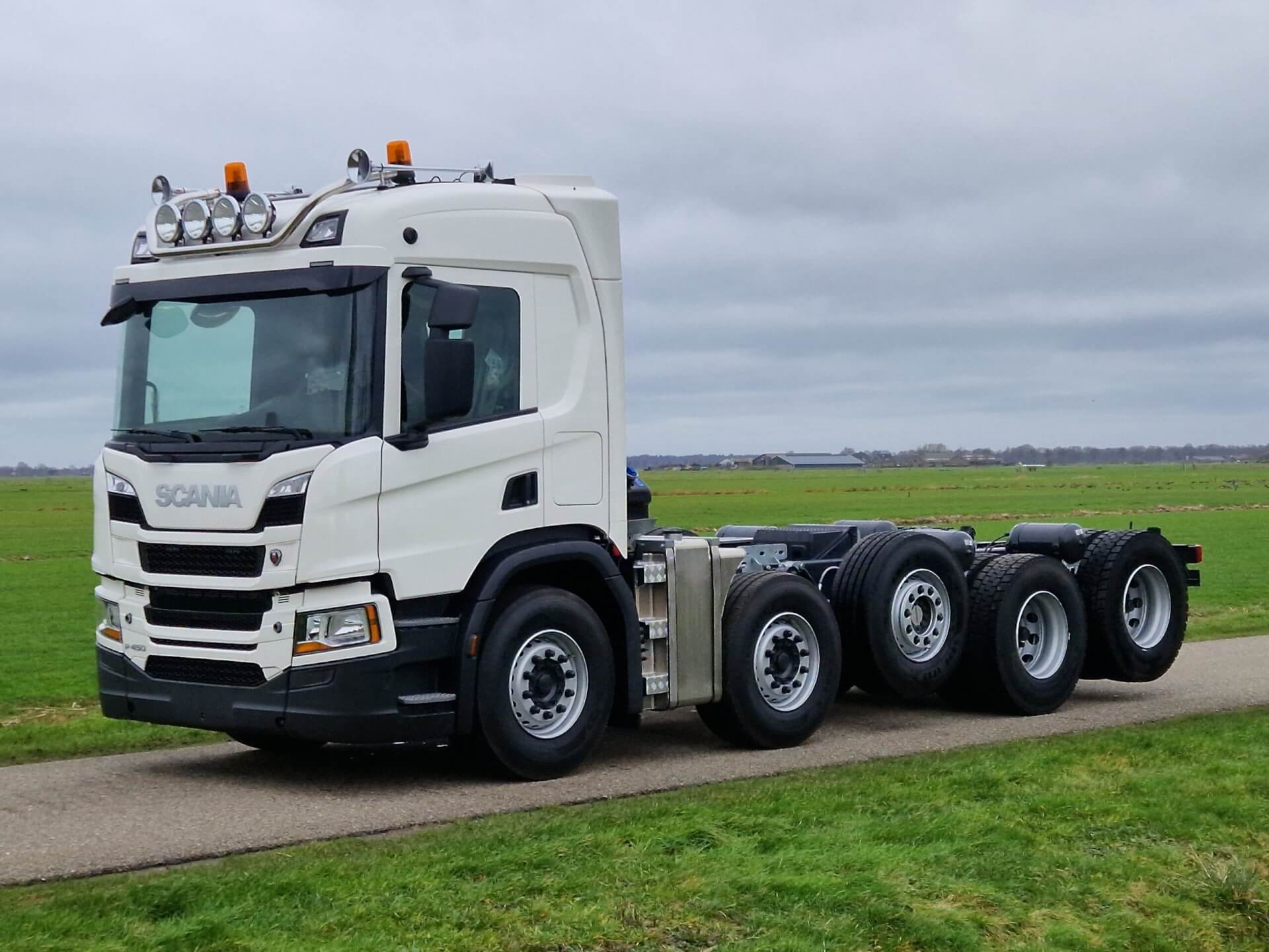 G450 Quadro eerste foto