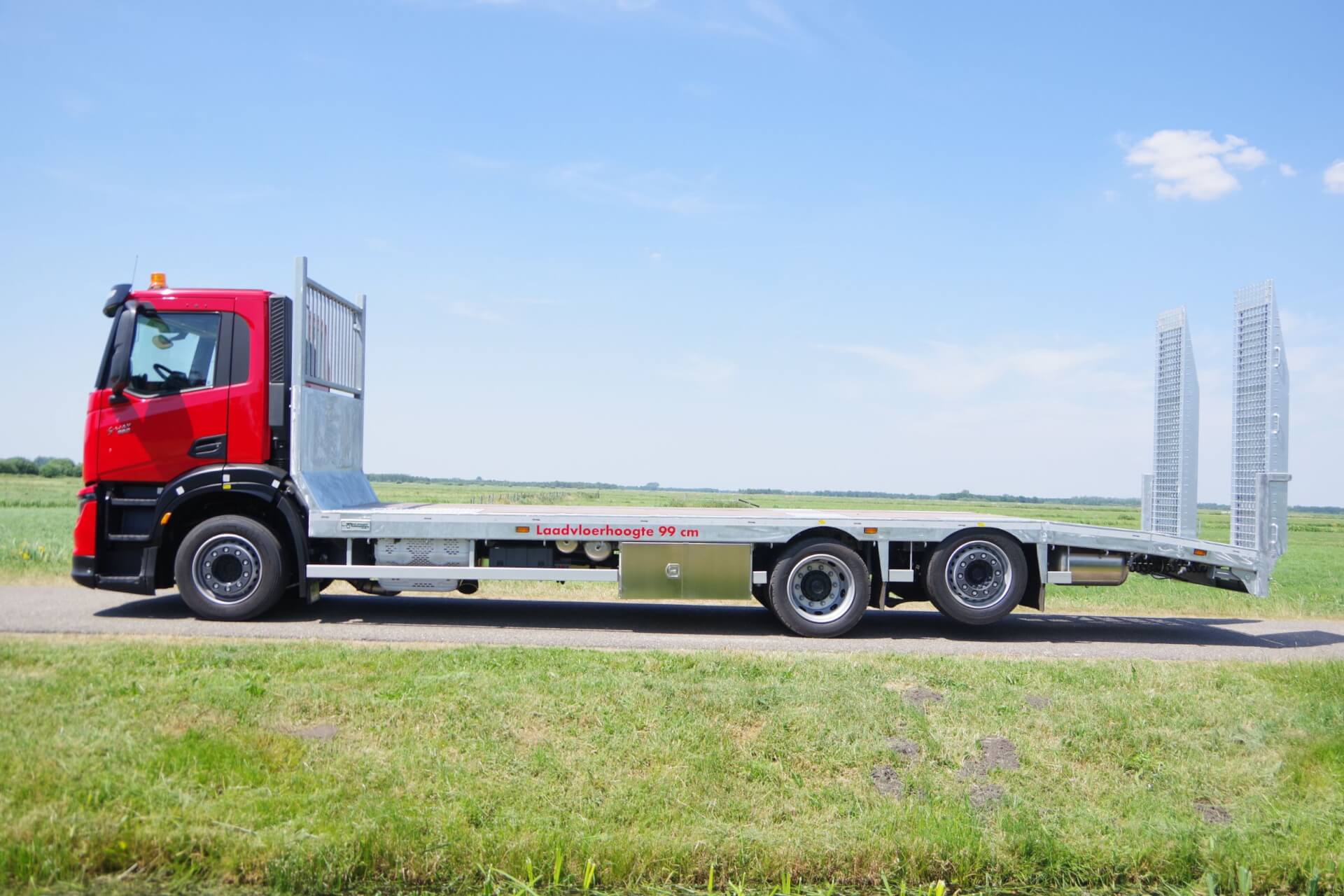 IVECO_S-WAY_oprijwagen 29-85 Rooster goten lz gw