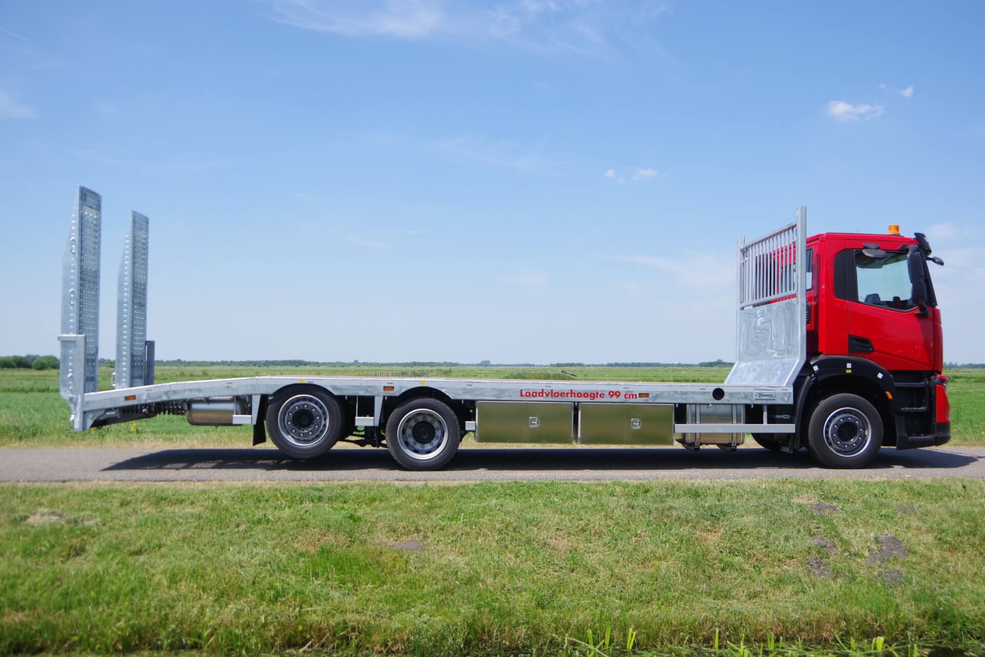 IVECO_S-WAY_oprijwagen 29-85 Rooster goten rz gw