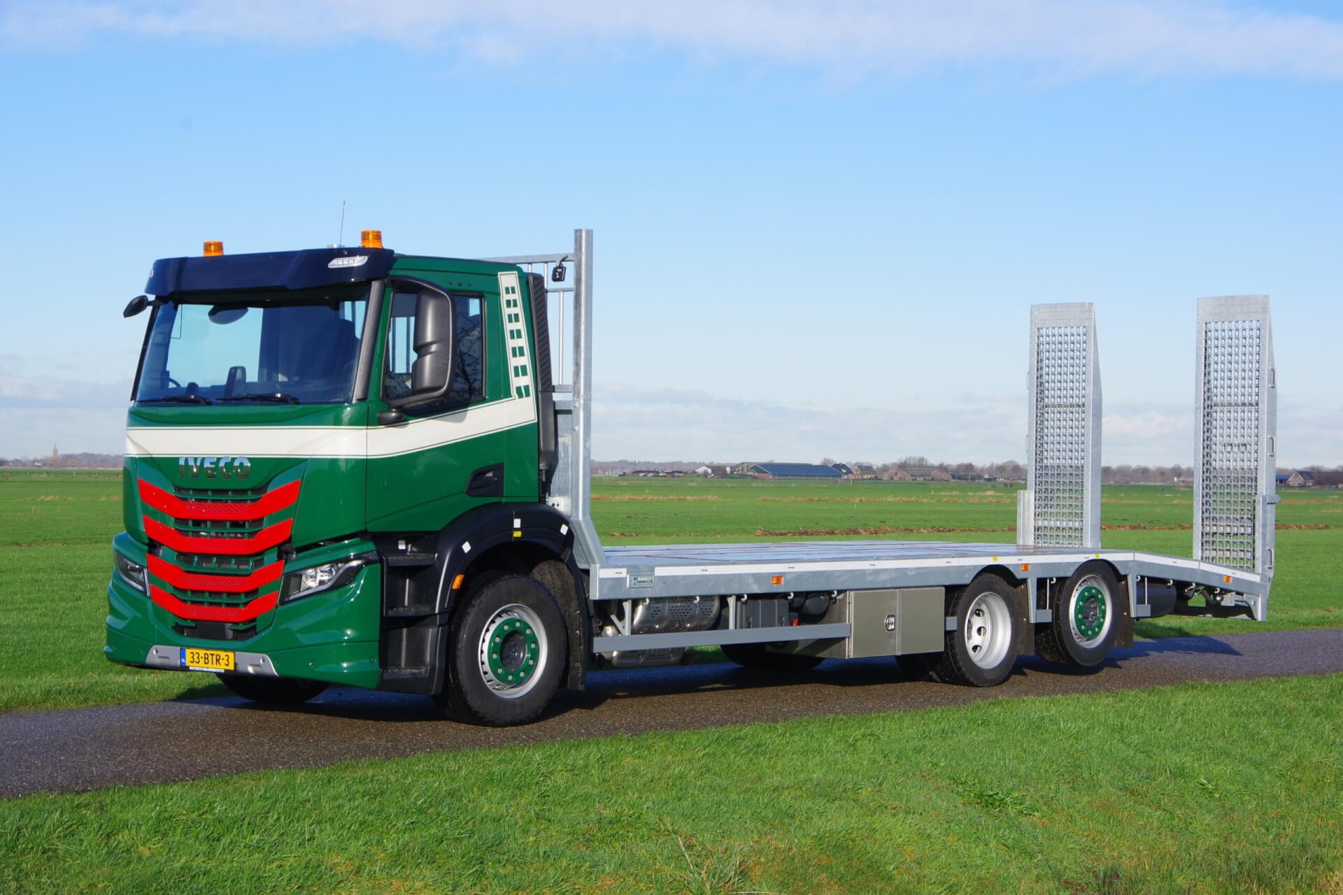 IVECO_S-WAY_oprijwagen vd Stoel 29-85 lv 1