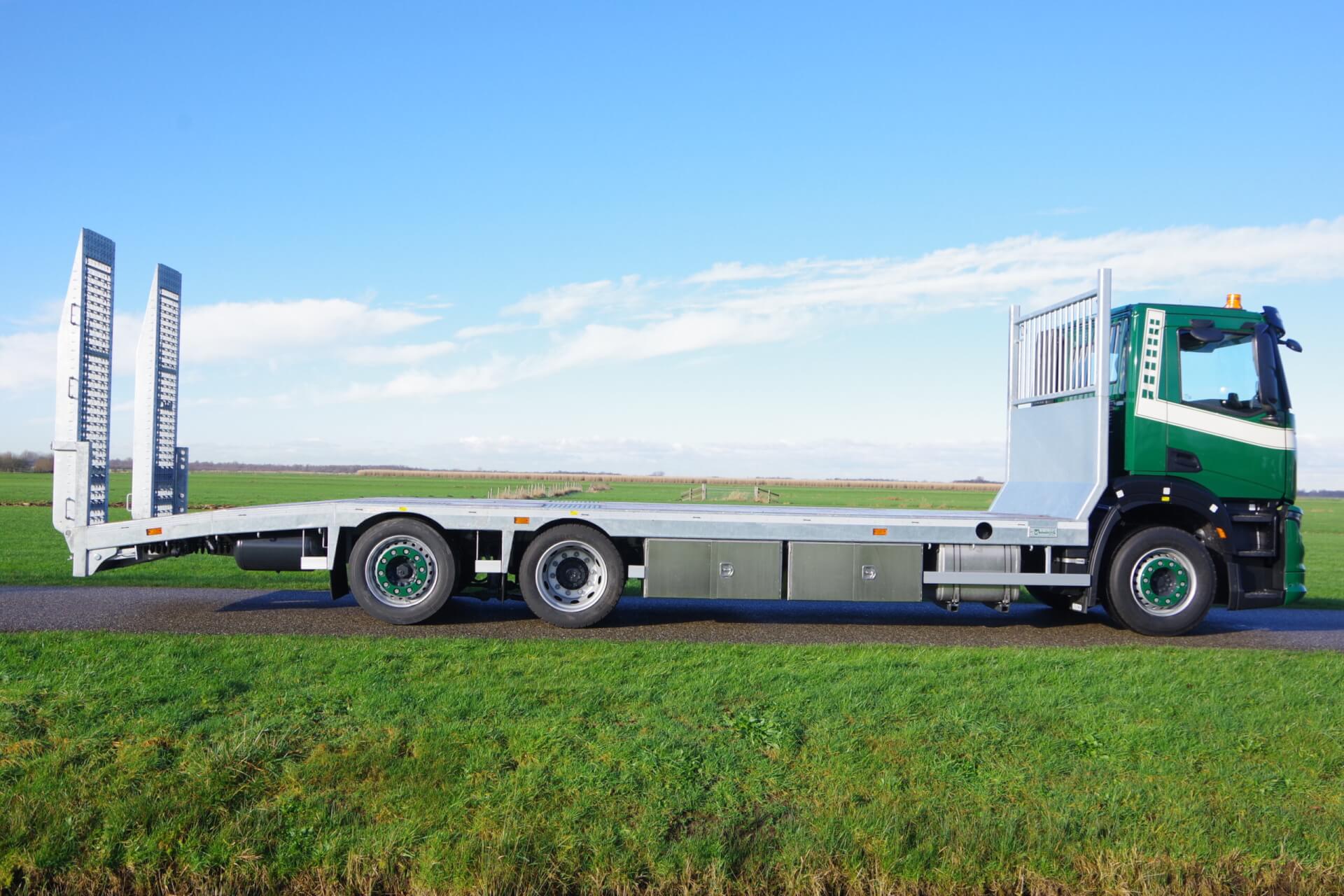 IVECO_S-WAY_oprijwagen vd Stoel 29-85 rz