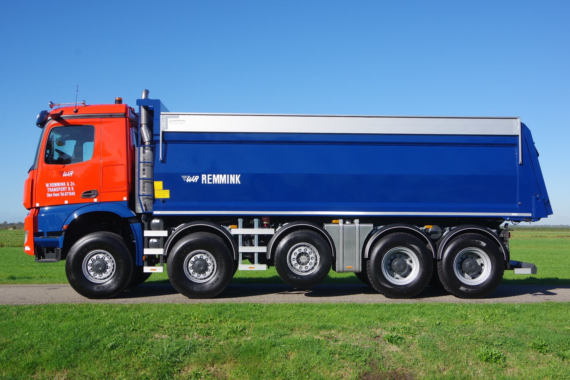 MERCEDES_10x8_Remmink lz