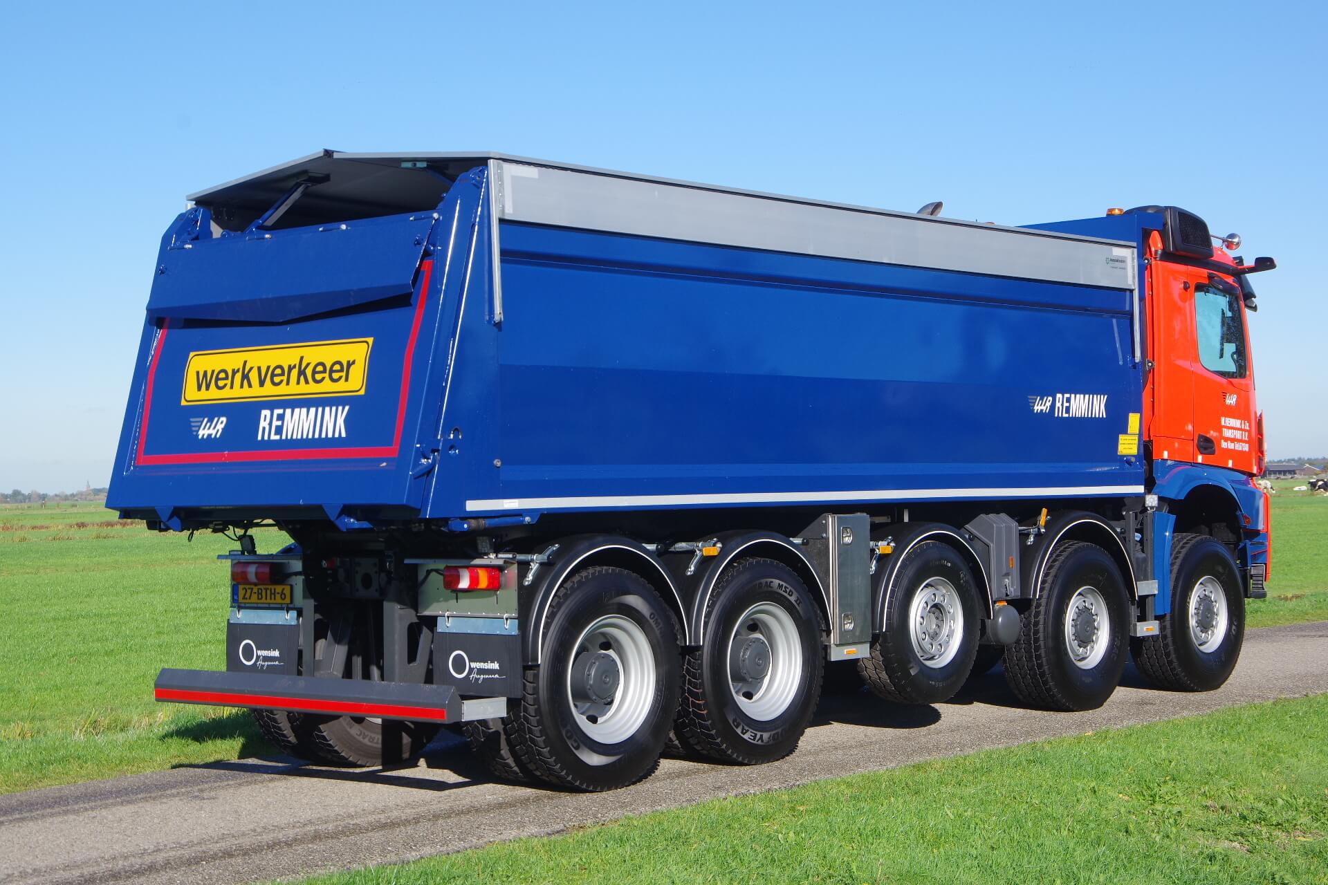 MERCEDES_10x8_Remmink ra