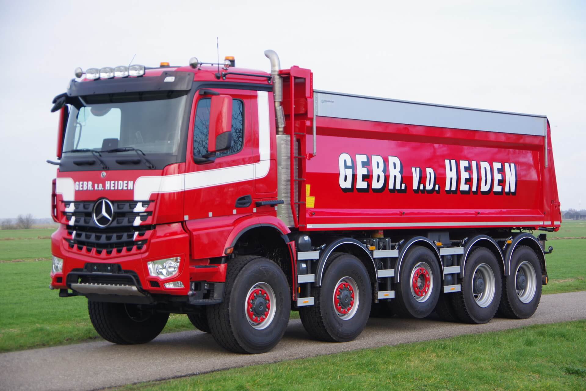 MERCEDES_10x8_vd HEIDEN lv 2
