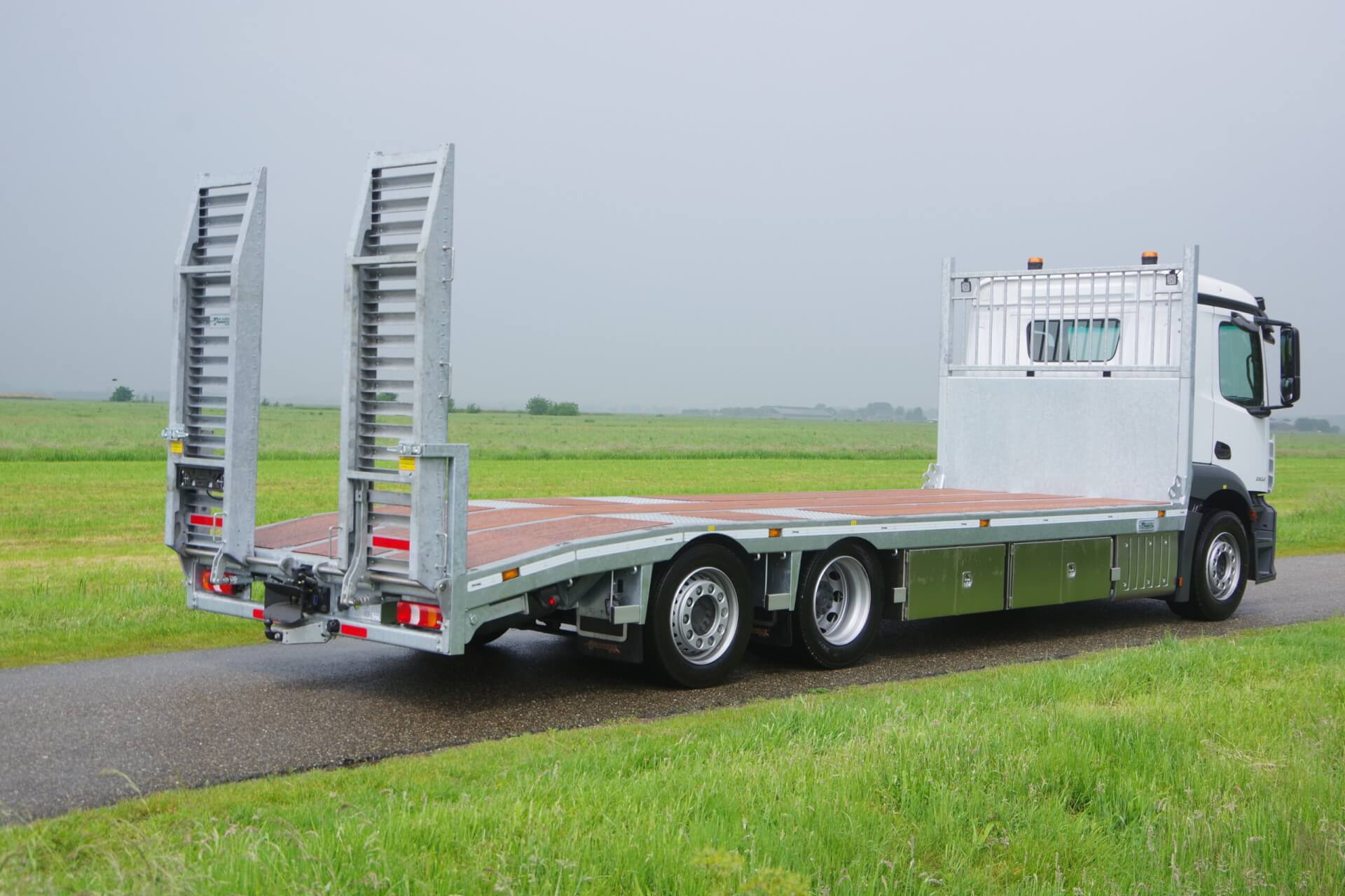 OplegrActros 29-78 ra