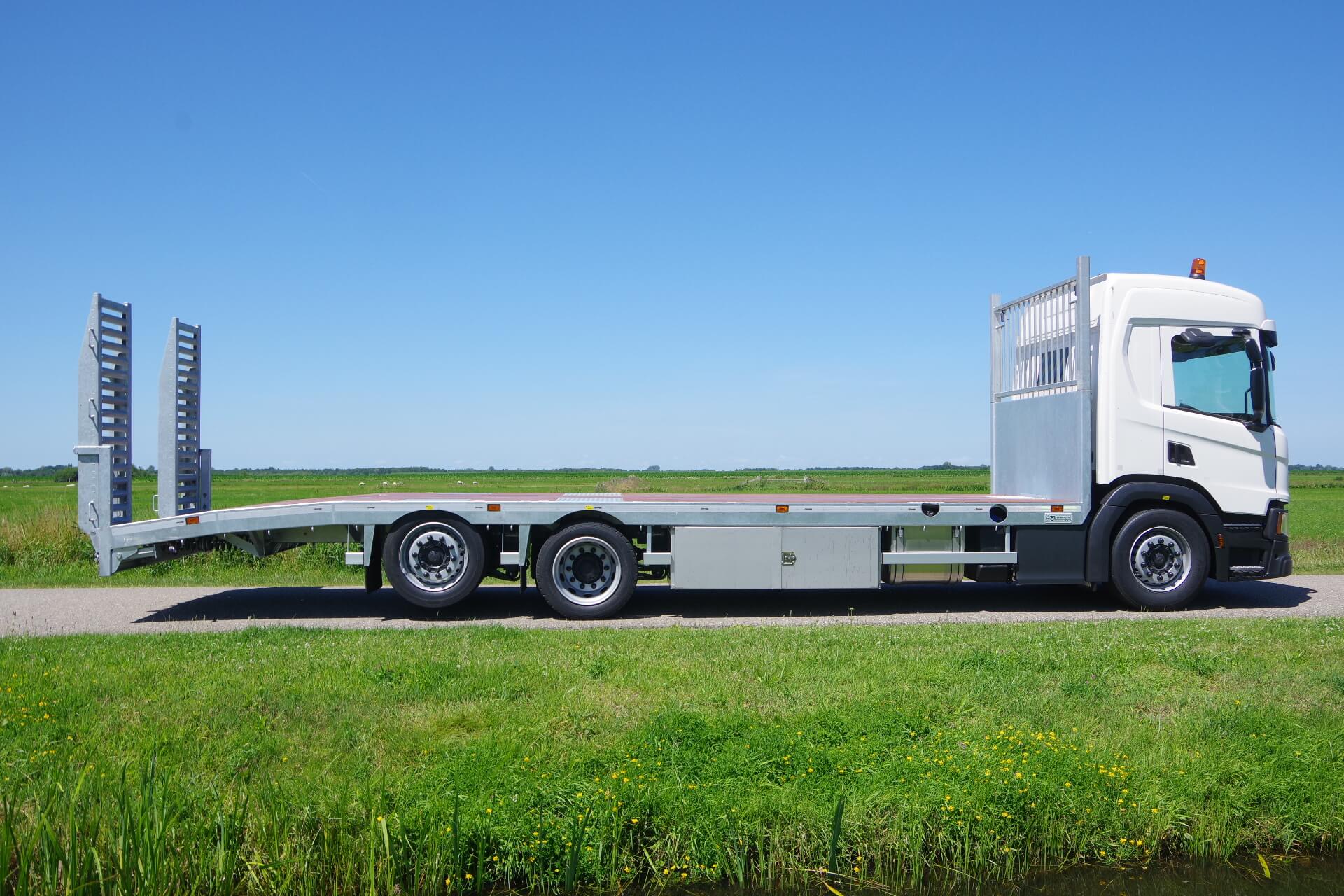 Oprij Scania 29-85 hoog dak rz