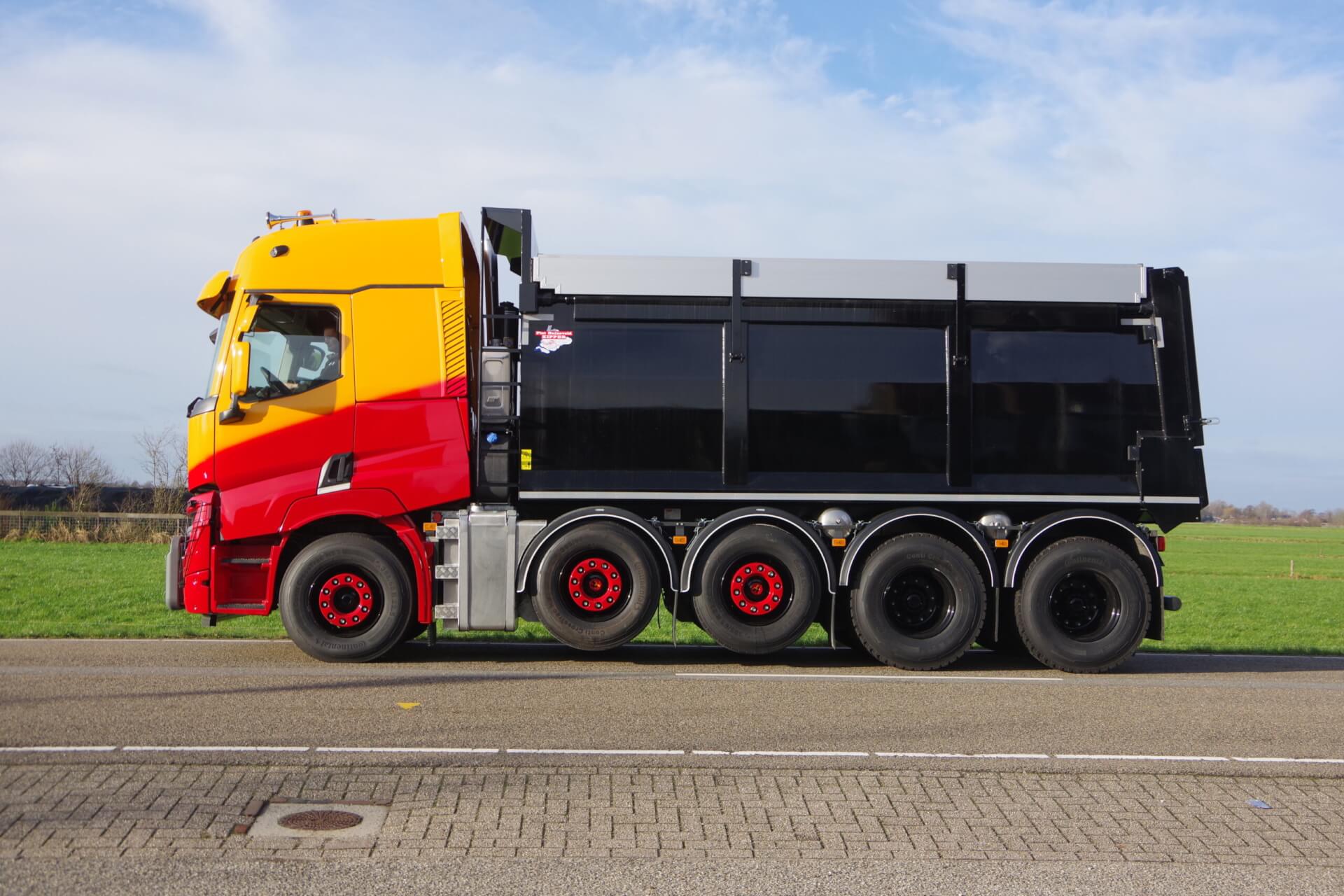 RENAULT 10x4 Quadro Ruizeveld lz