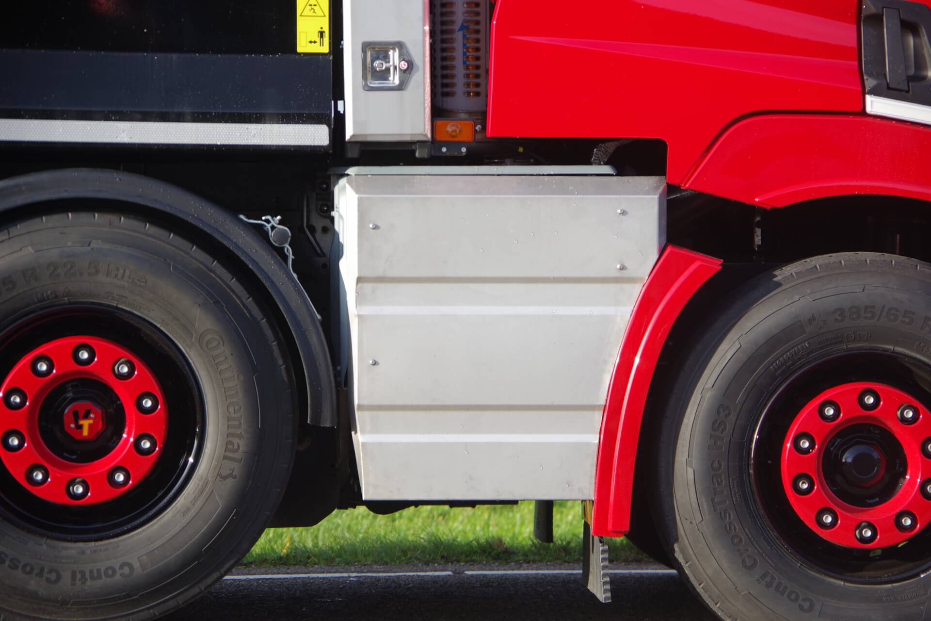 RENAULT 10x4 Quadro Uitlaat