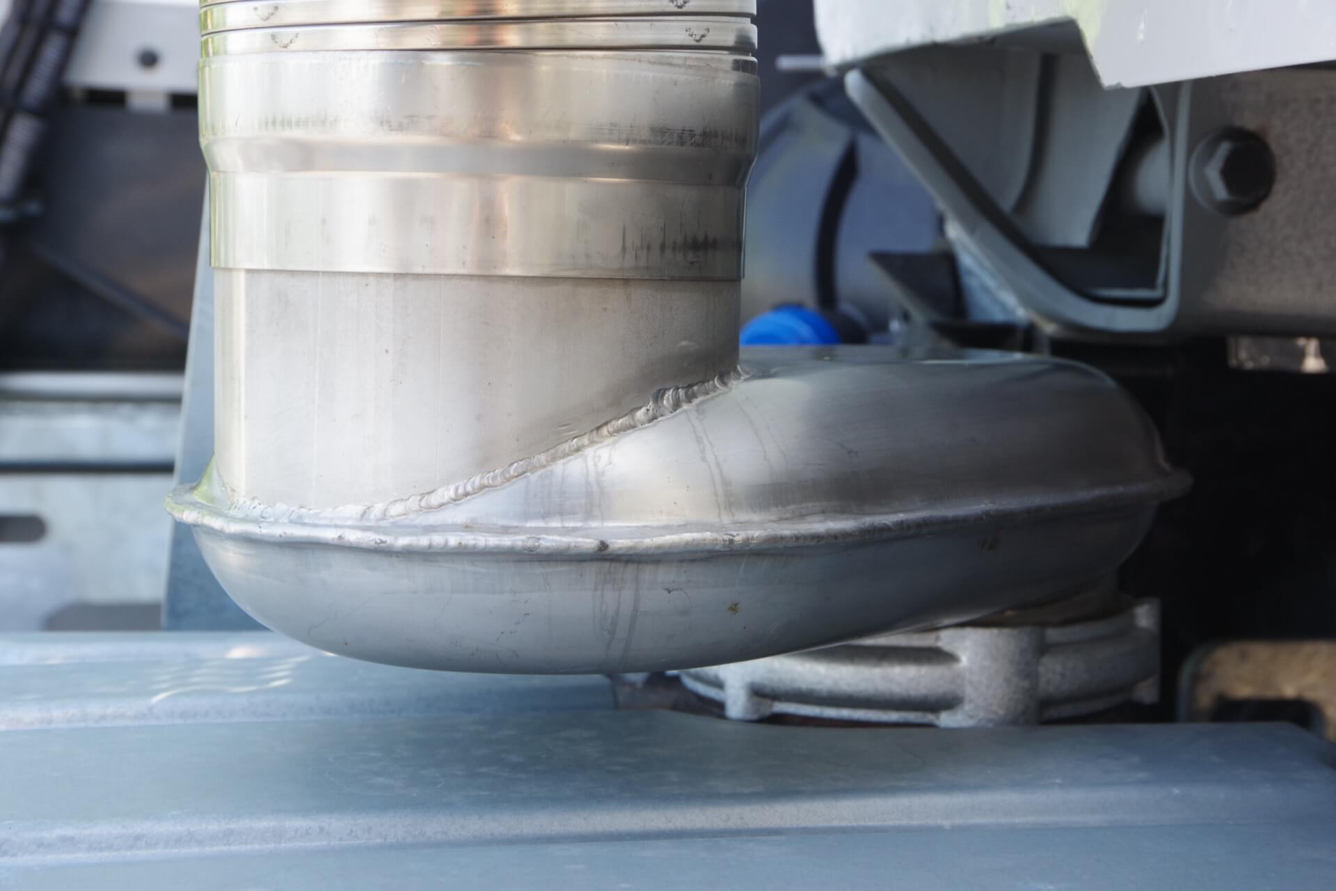 RENAULT 10x4 Quadro verloopstuk uitlaat ra 1