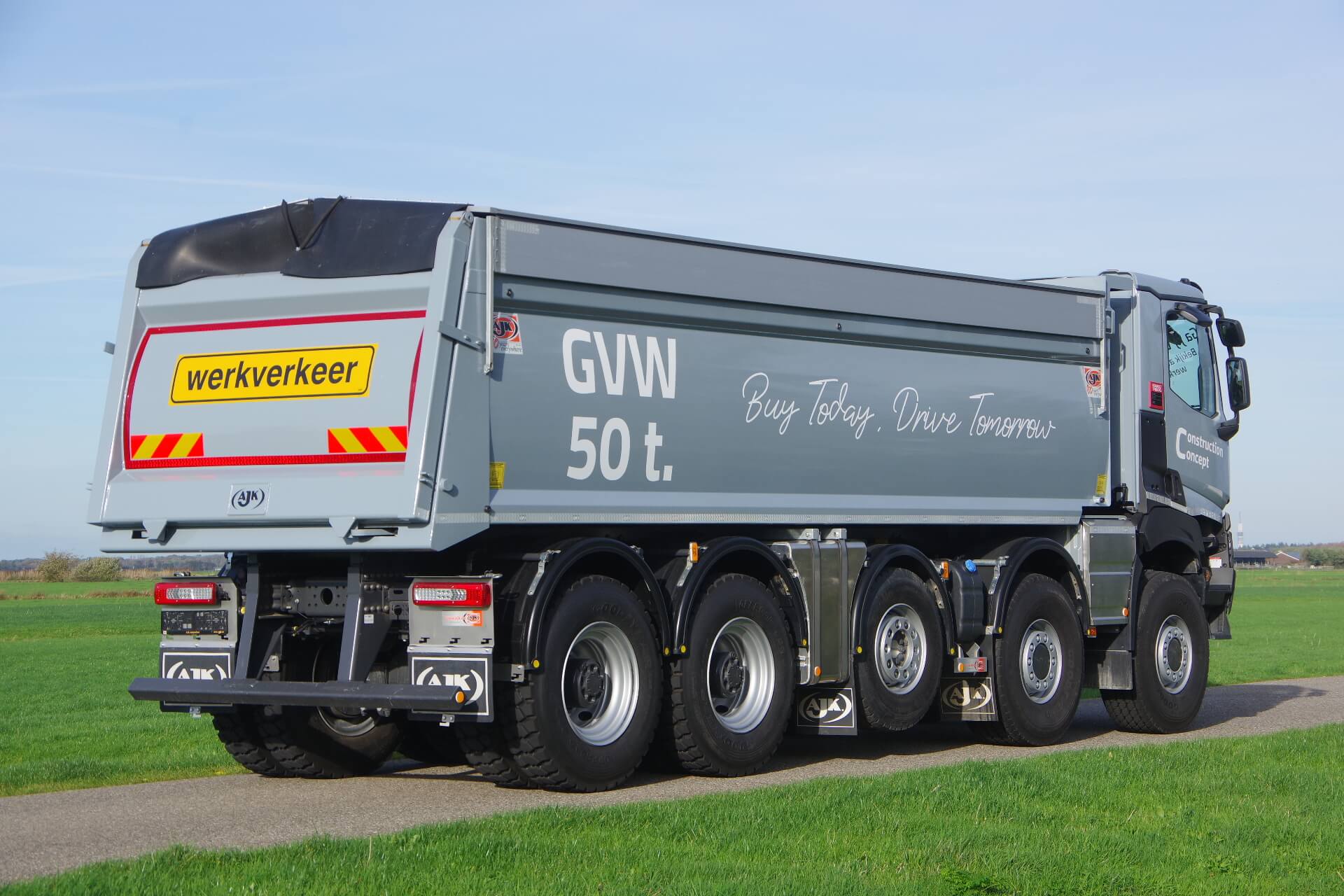 RENAULT 10x8_AJK-Kipper ra