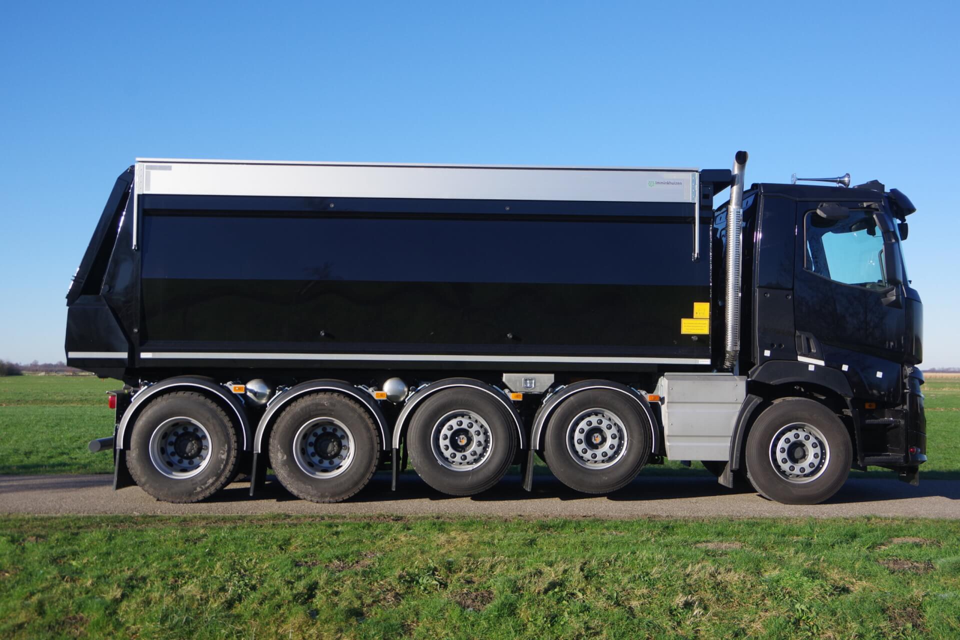 RENAULT_10x4_Quadro v Lankveld rz