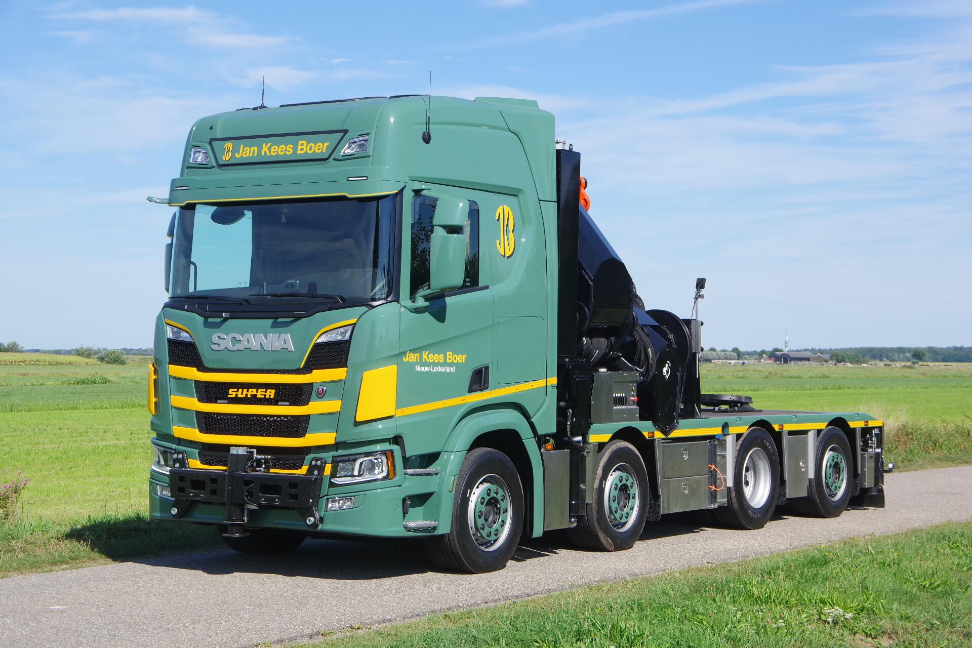 SCANIA 8x2 Wide Spread met ERKIN ER_172.000 lv