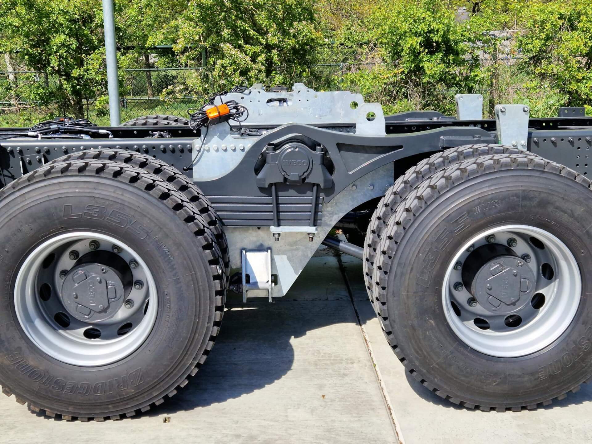 Schommelstuk met bladveren l 3