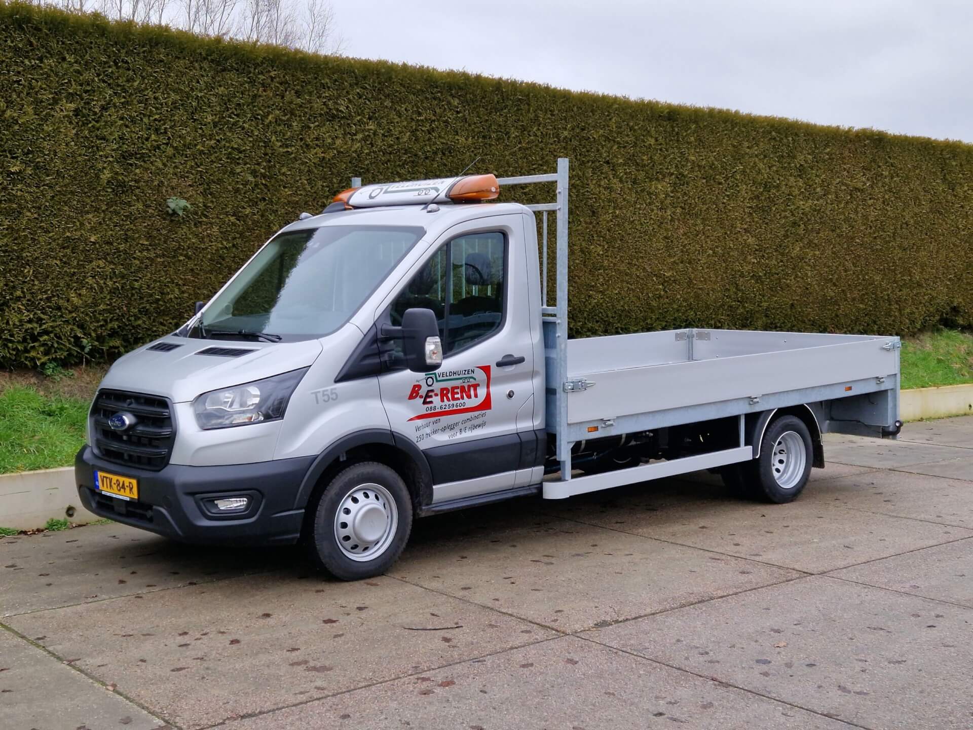 Transit 35-170 4m laadbak 8T vangmuil lv.