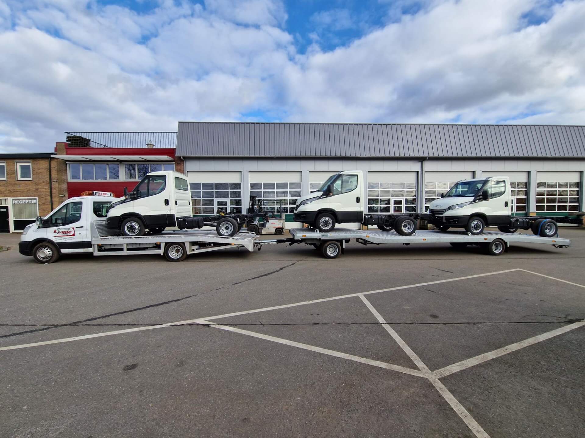 Transit-aanhanger 3x Daily lz