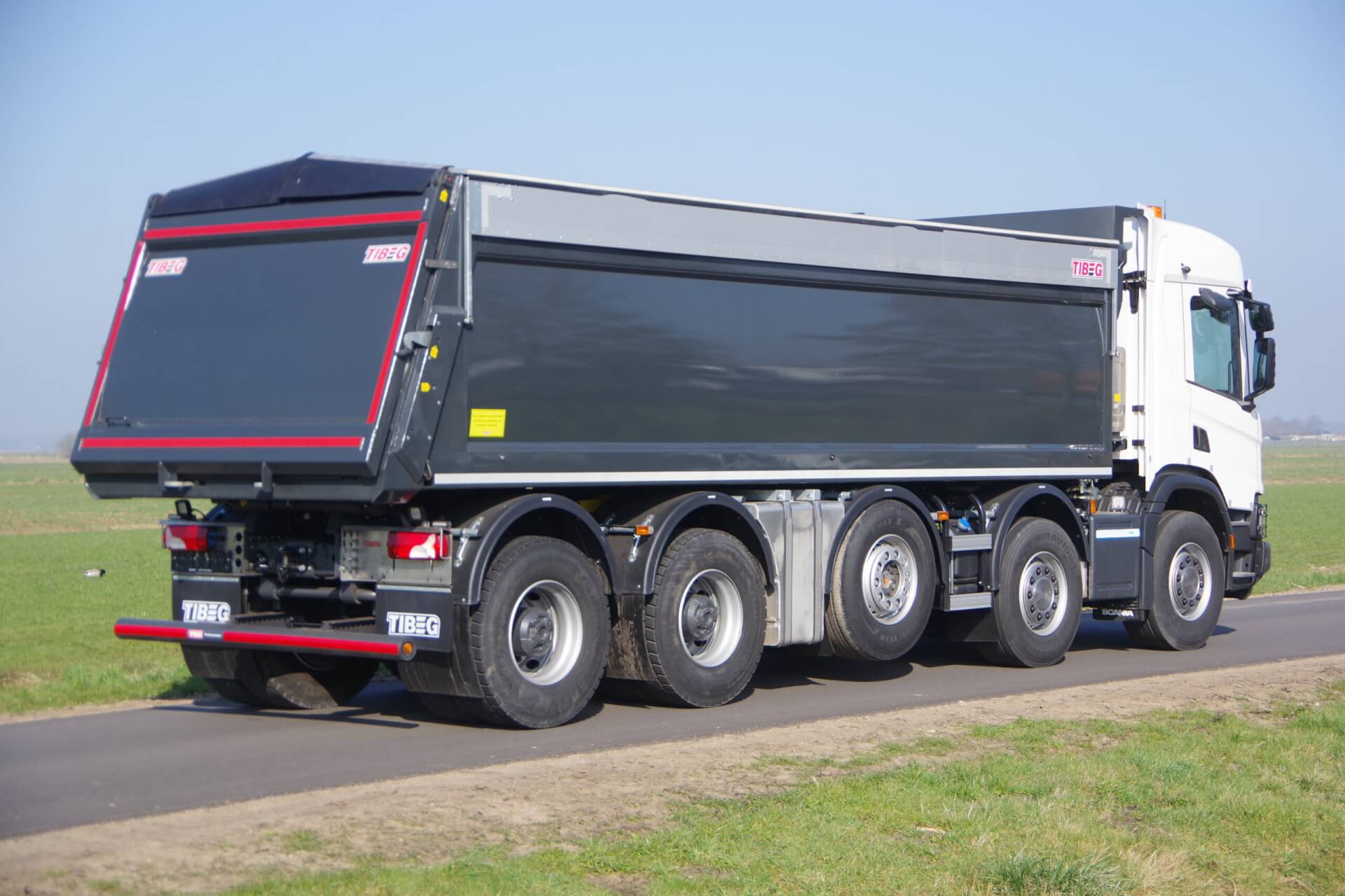 VELDHUIZEN_SCANIA_10x4_voorraad TIBEG '25 ra 1