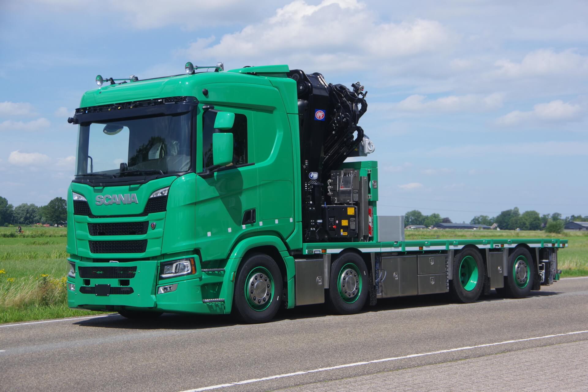 VERWIJS_SCANIA_8x2_VELDHUIZEN_HMF 95TM lv