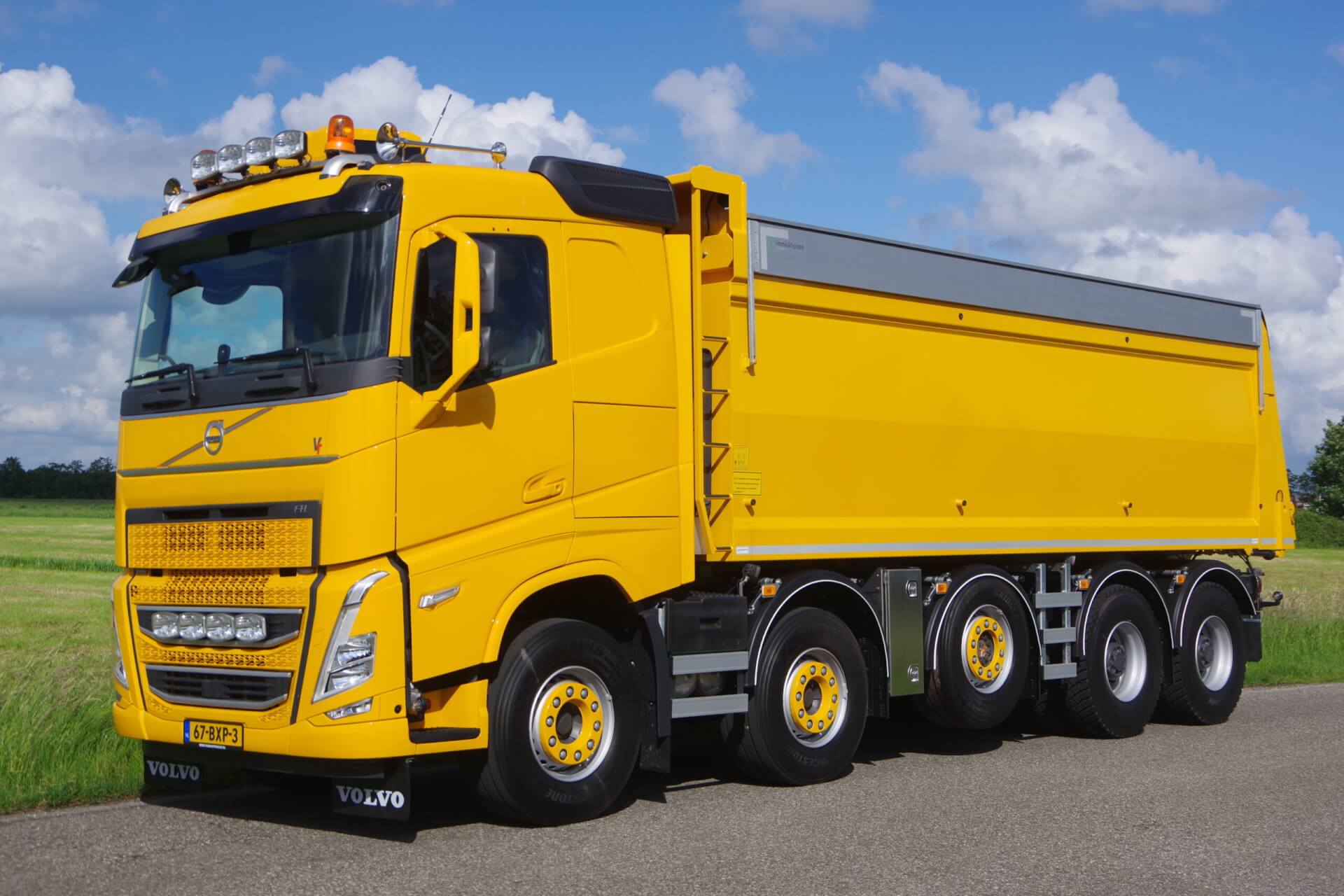 VOLVO_FH_10x4_van-Doorn lv 3