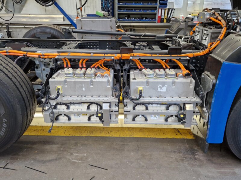 VT 8x2 accu's tussen as1-as2