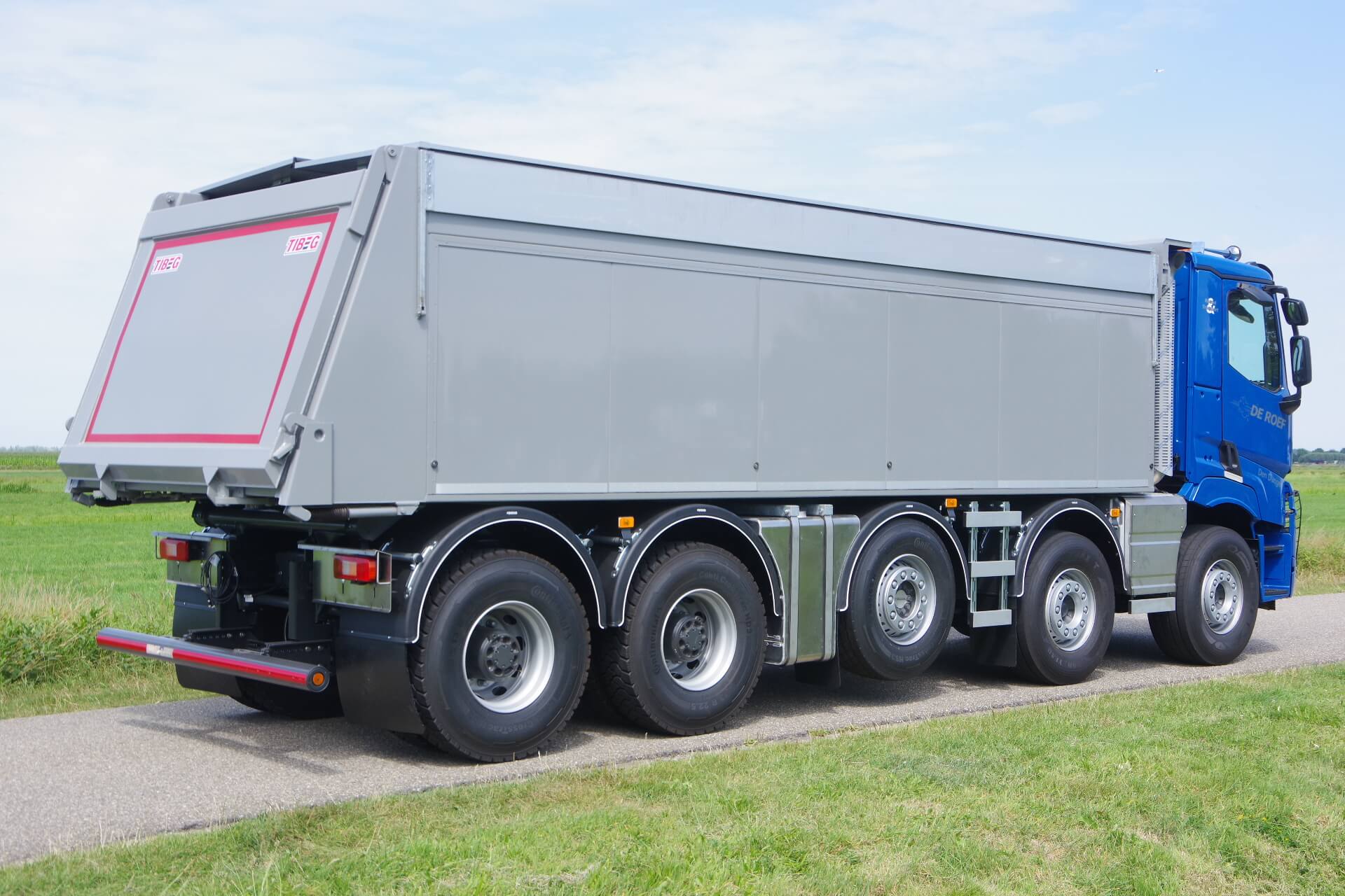 Veldhuizen_Renault_C480_10x4_TIBEG ra