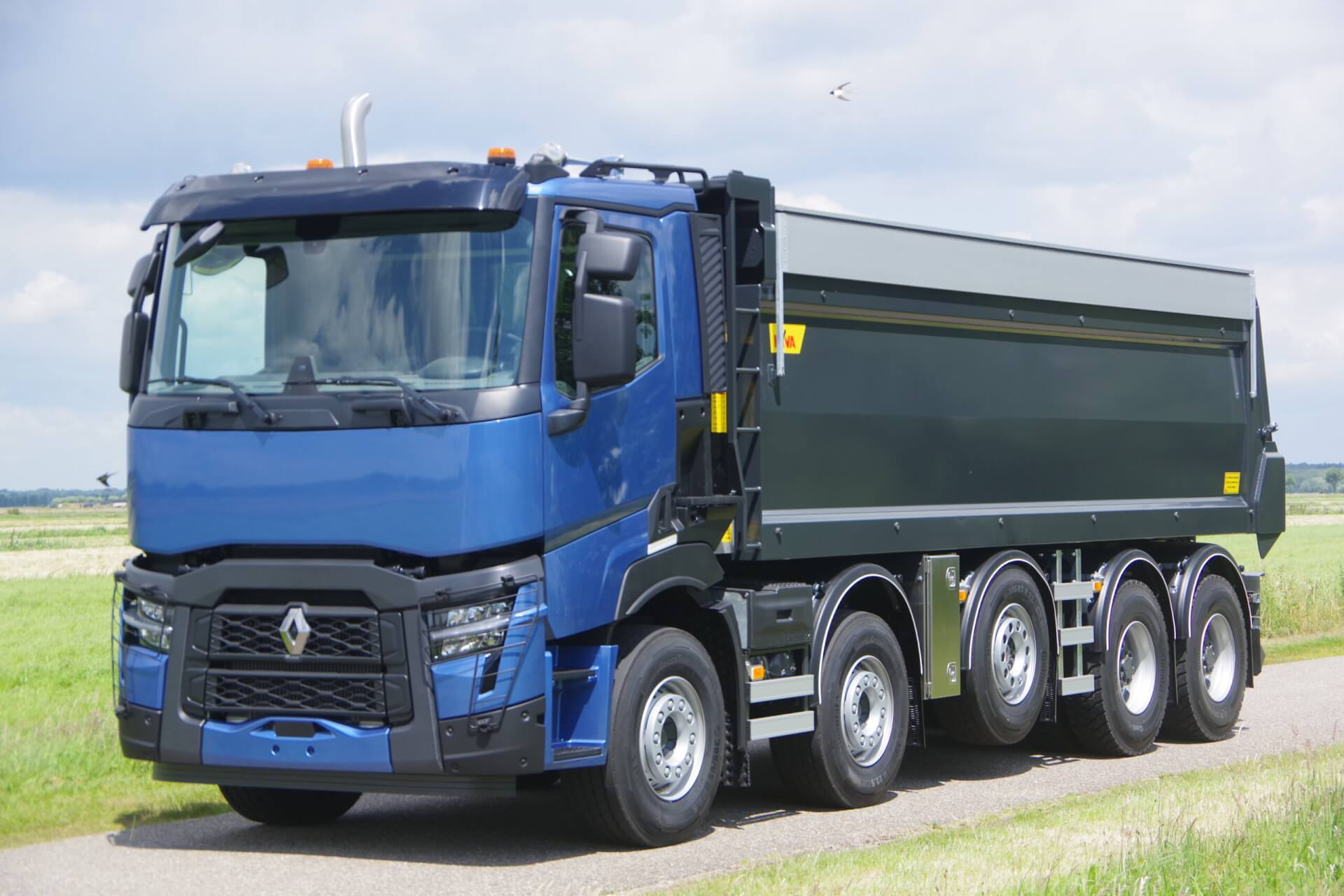 Veldhuizen_Renault_C520_10x4_Voorraad_Lavendel lv 1