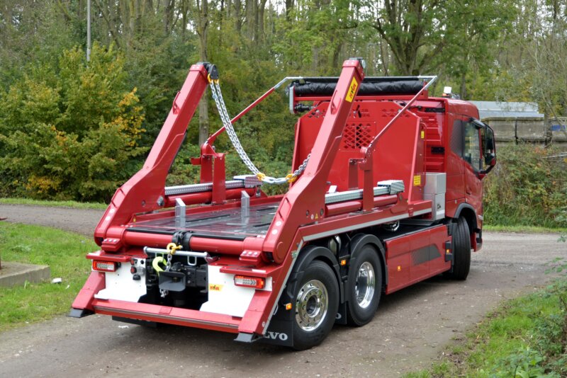 .Volvo FM electric 6x2 Portaalauto ra