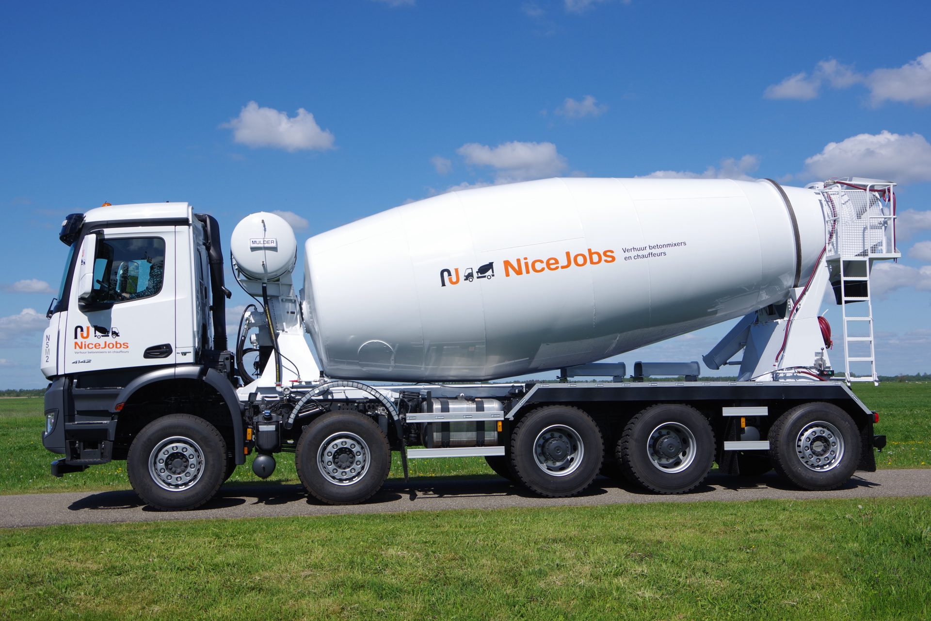 Arocs 10x4 Mulder 15M3 Nice-Jobs kort gebouwd