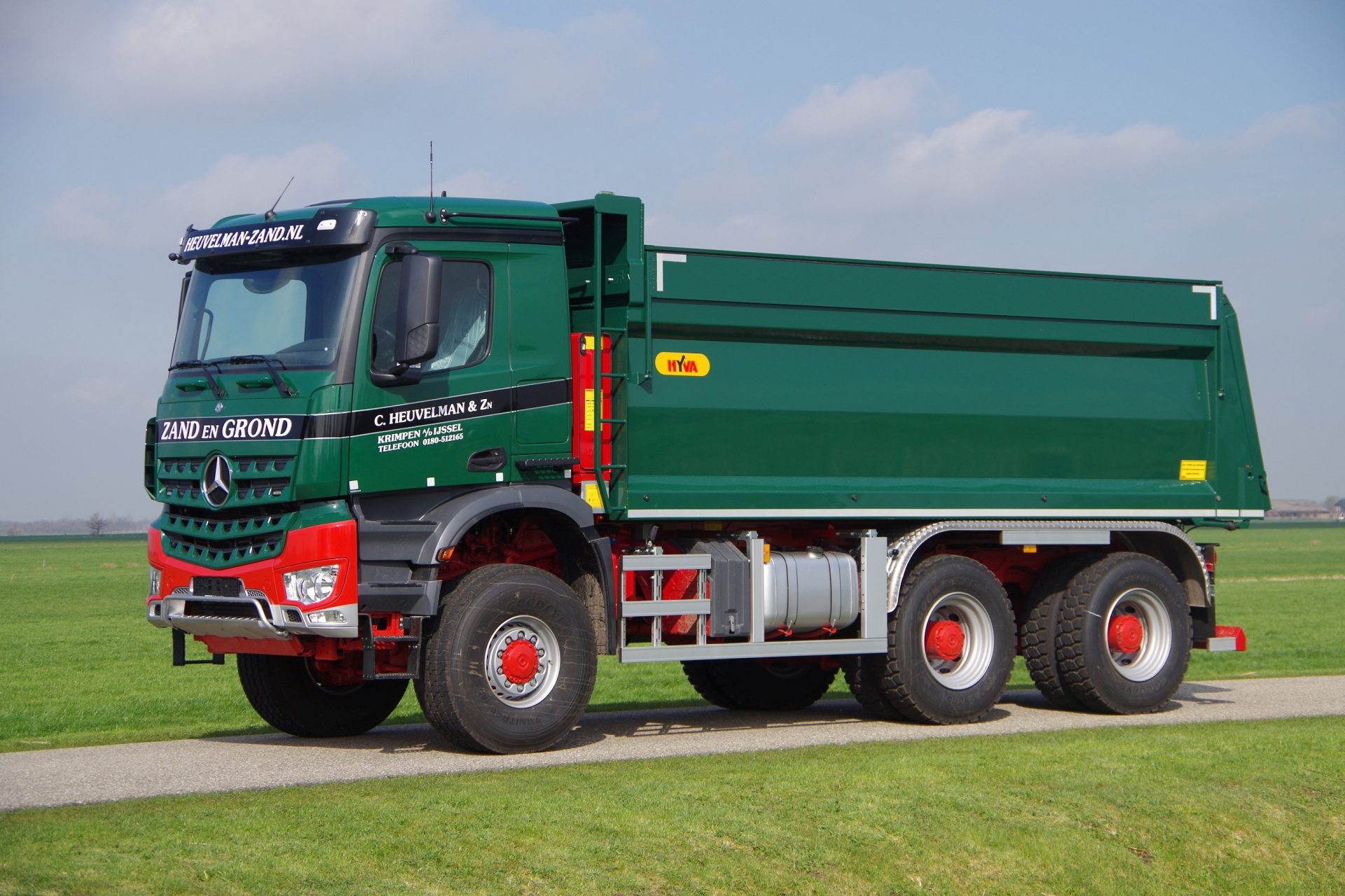 Arocs 3542 met Hyva Kipper lv 3