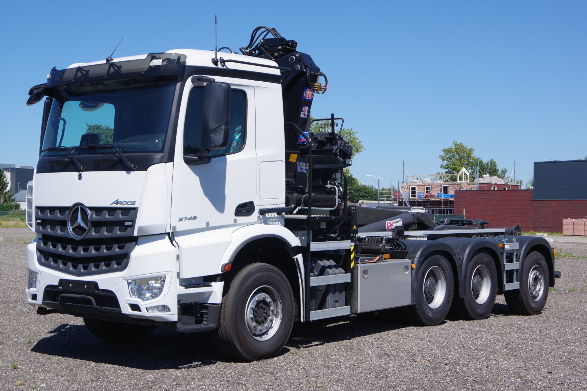 Arocs 3945 met22 Tm HMF en 22T VDL haak lv 1