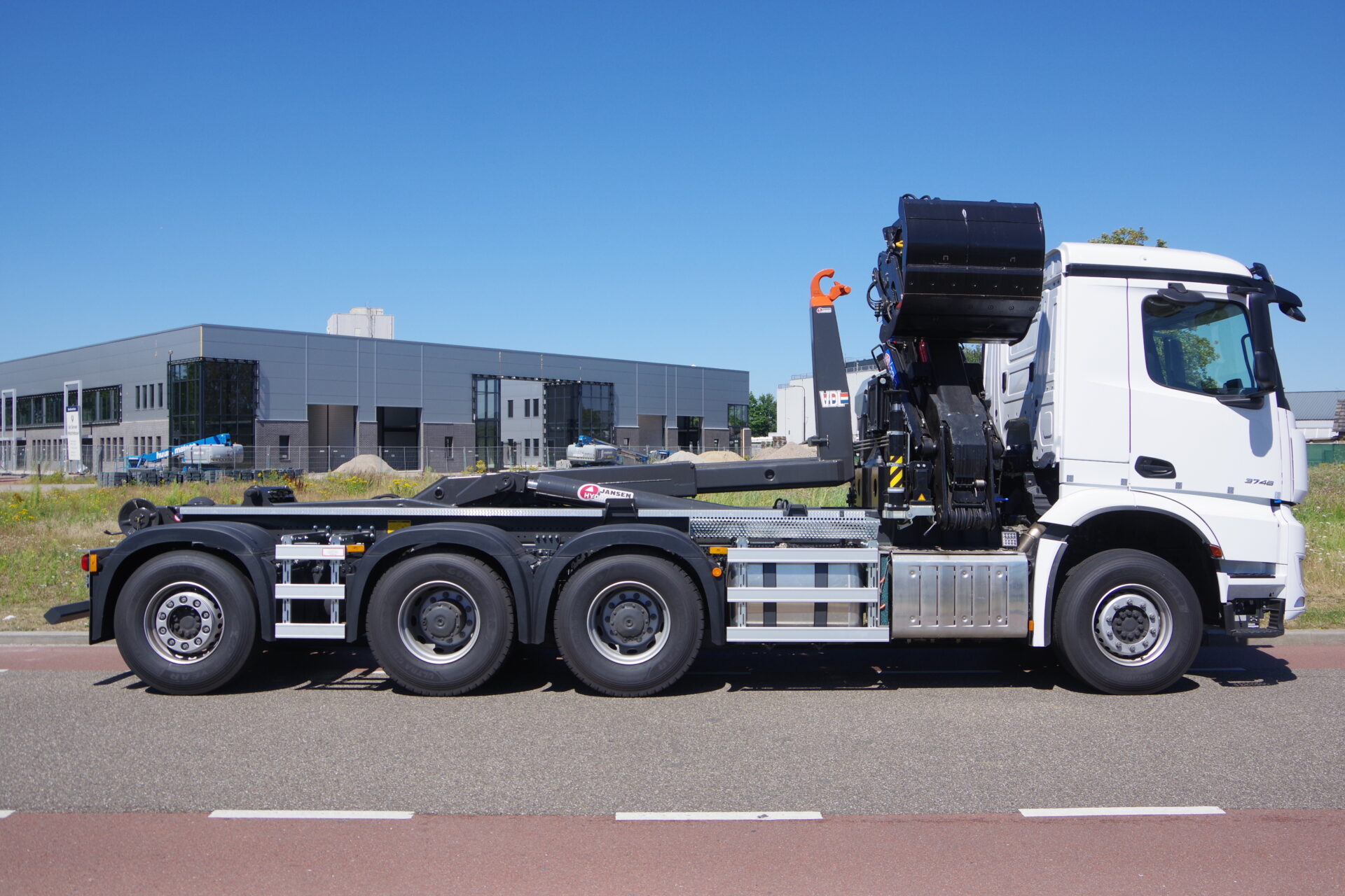 Arocs 3945 met22 Tm HMF en 22T VDL haak rz 1